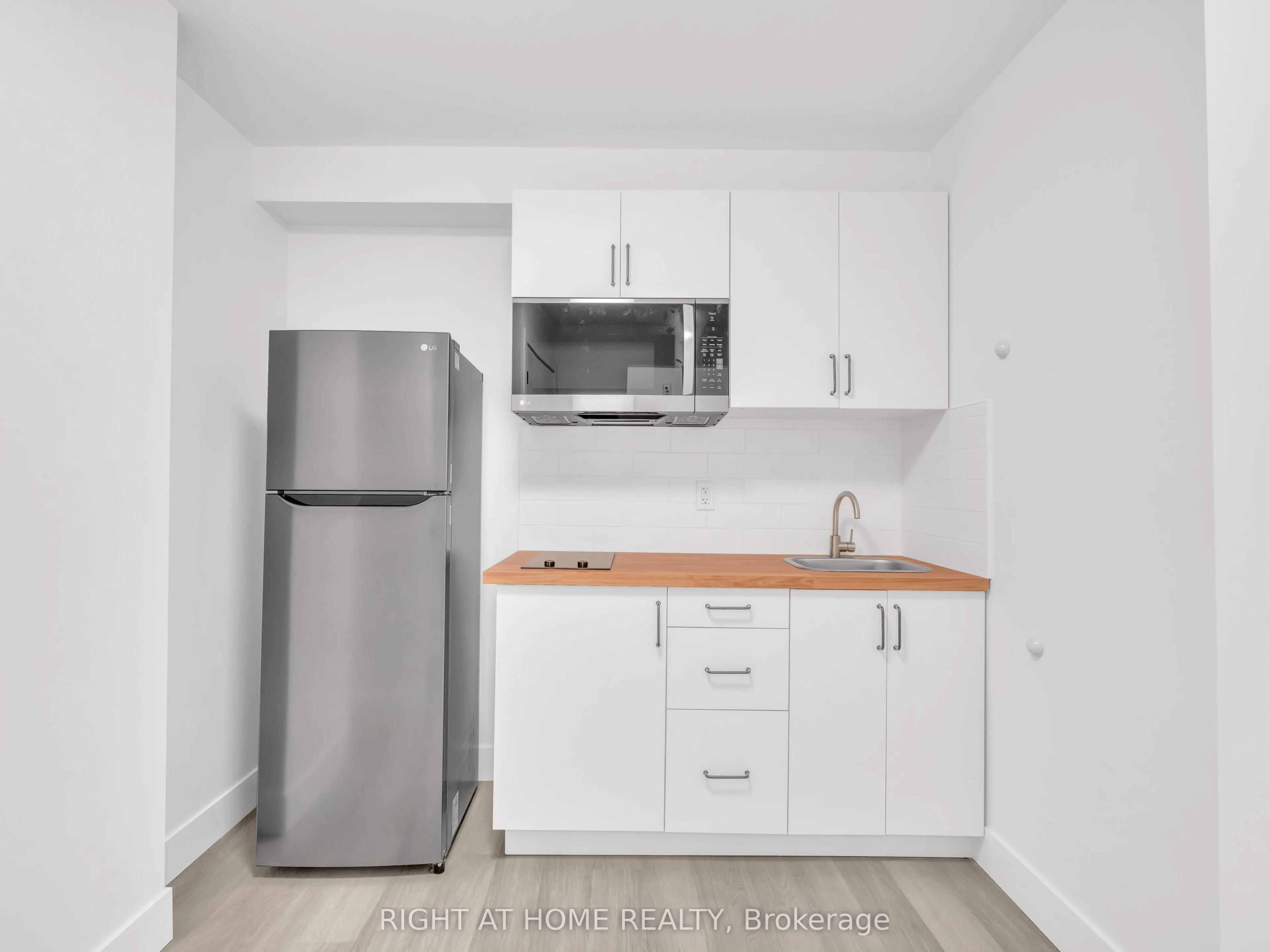 1804 Drouillard Road, #102
