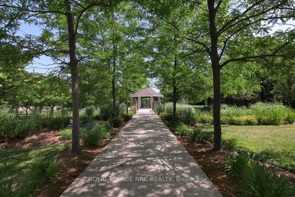 3938 Sunset Lane