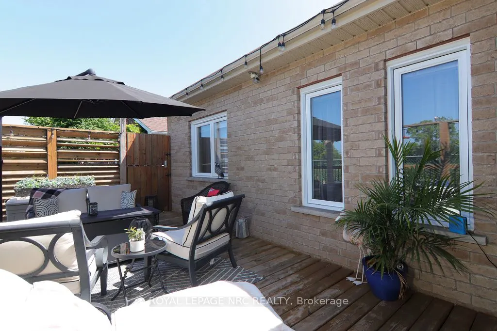 3938 Sunset Lane