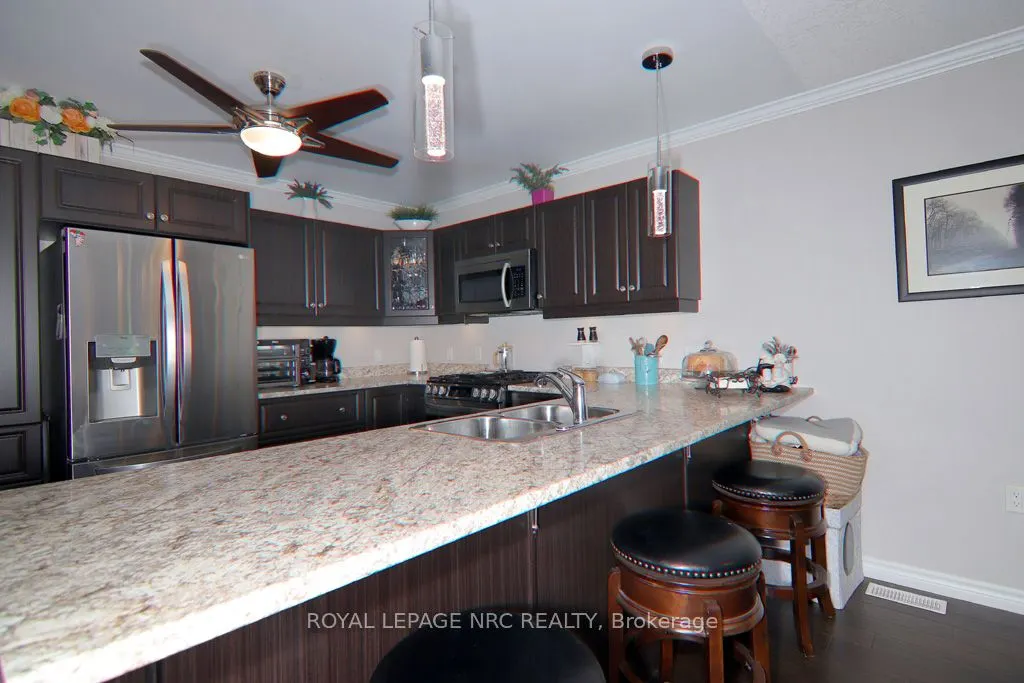 3938 Sunset Lane