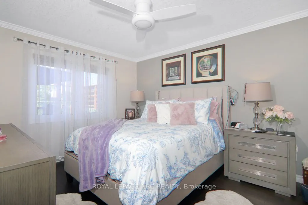 3938 Sunset Lane