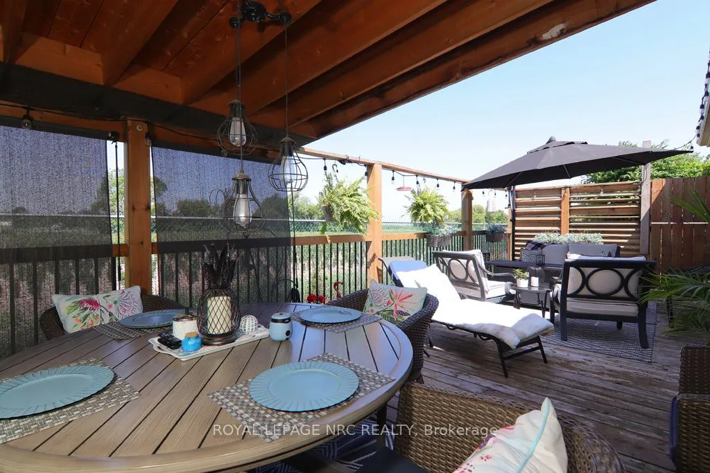 3938 Sunset Lane