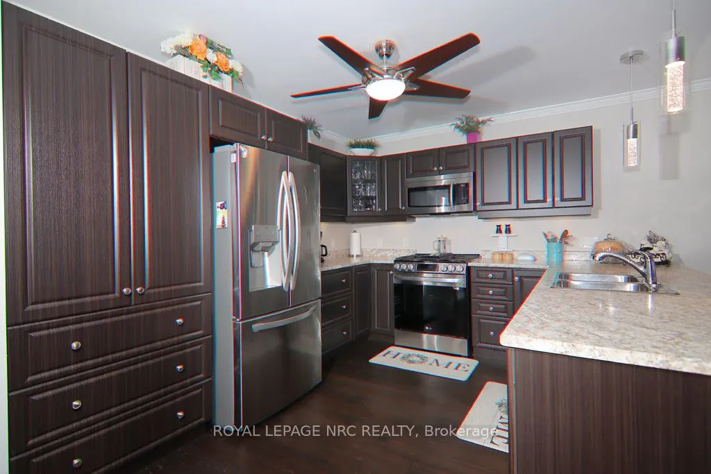 3938 Sunset Lane