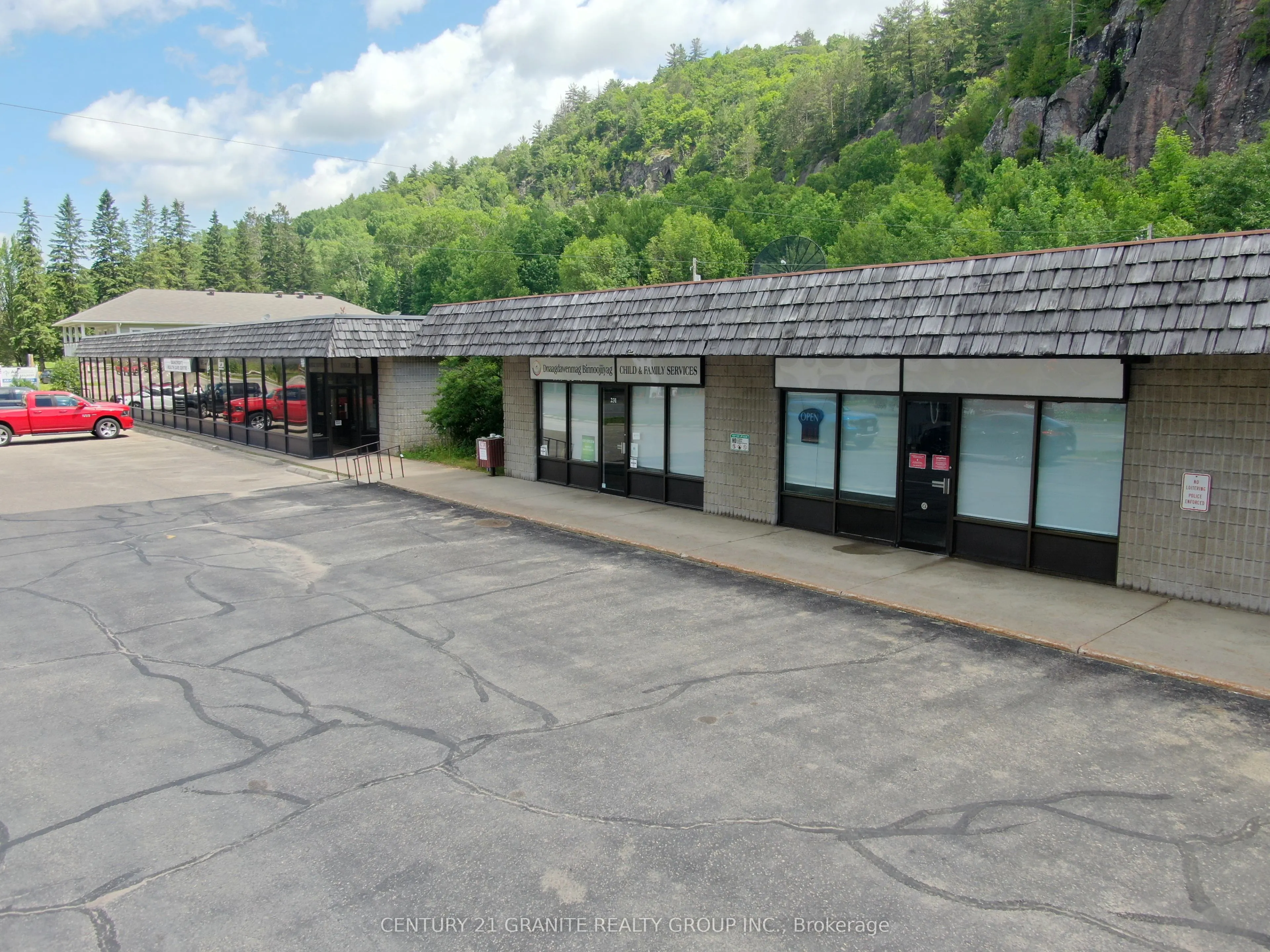 225-231 Hastings Street N, #229