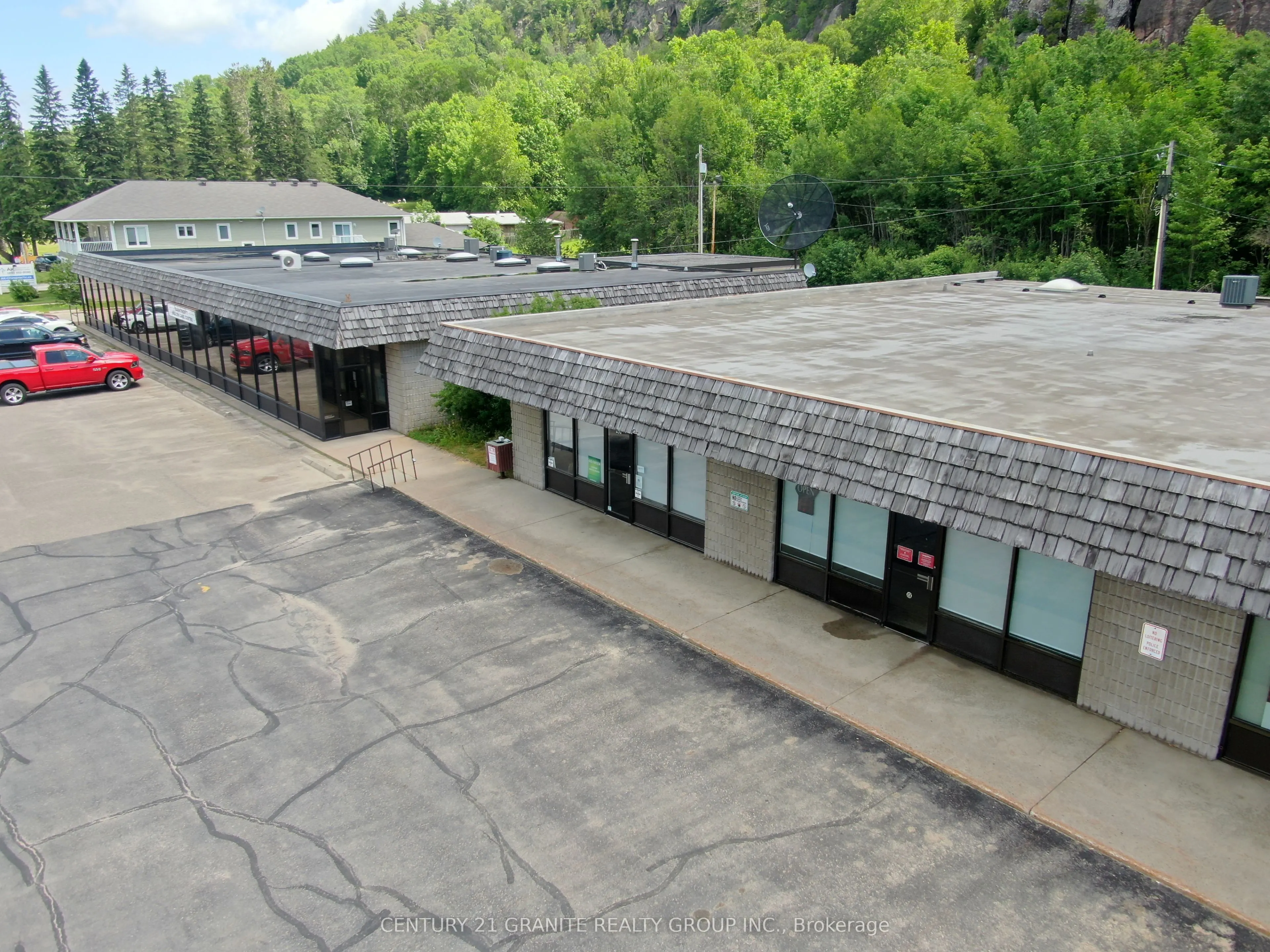225-231 Hastings Street N, #229