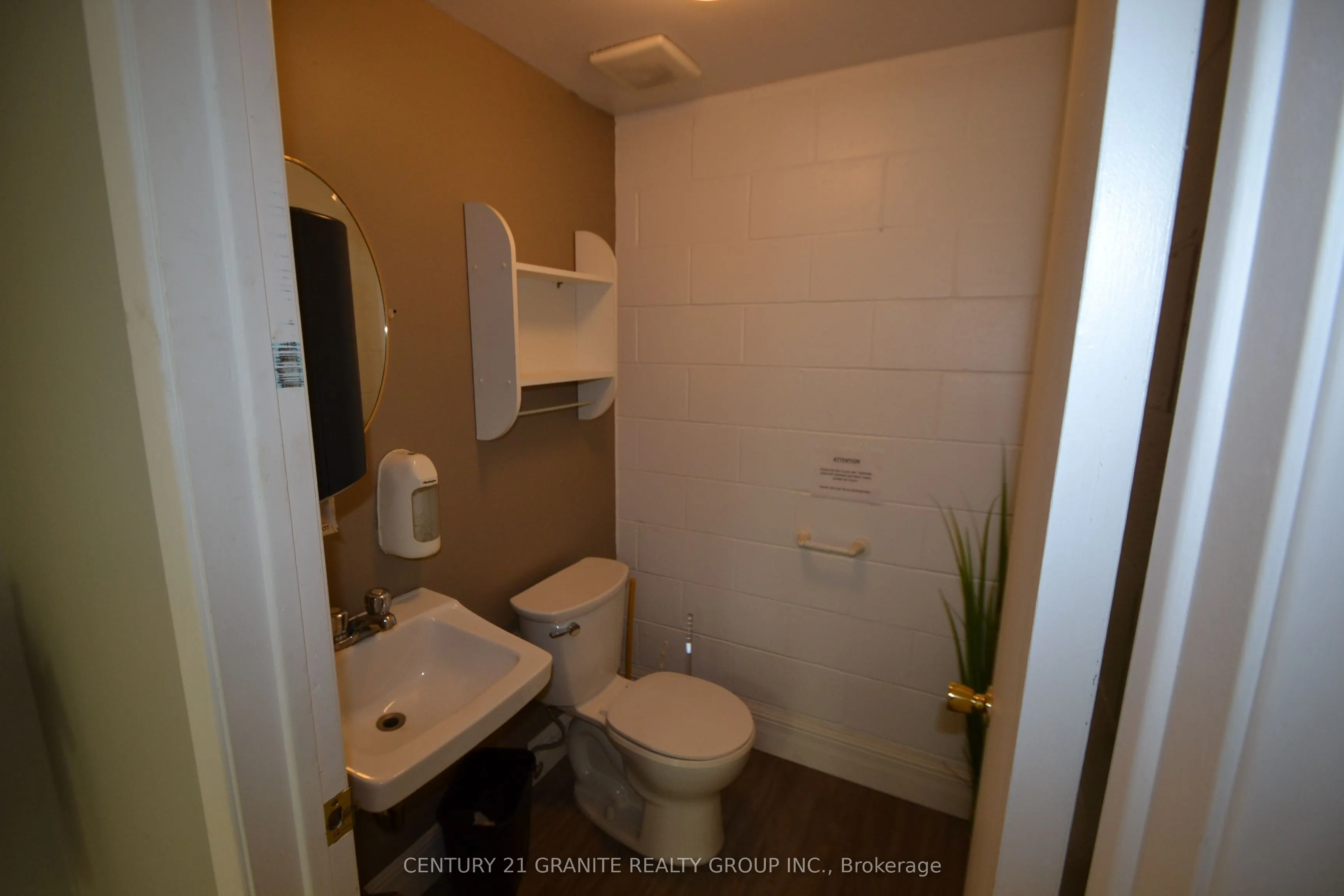 225-231 Hastings Street N, #229