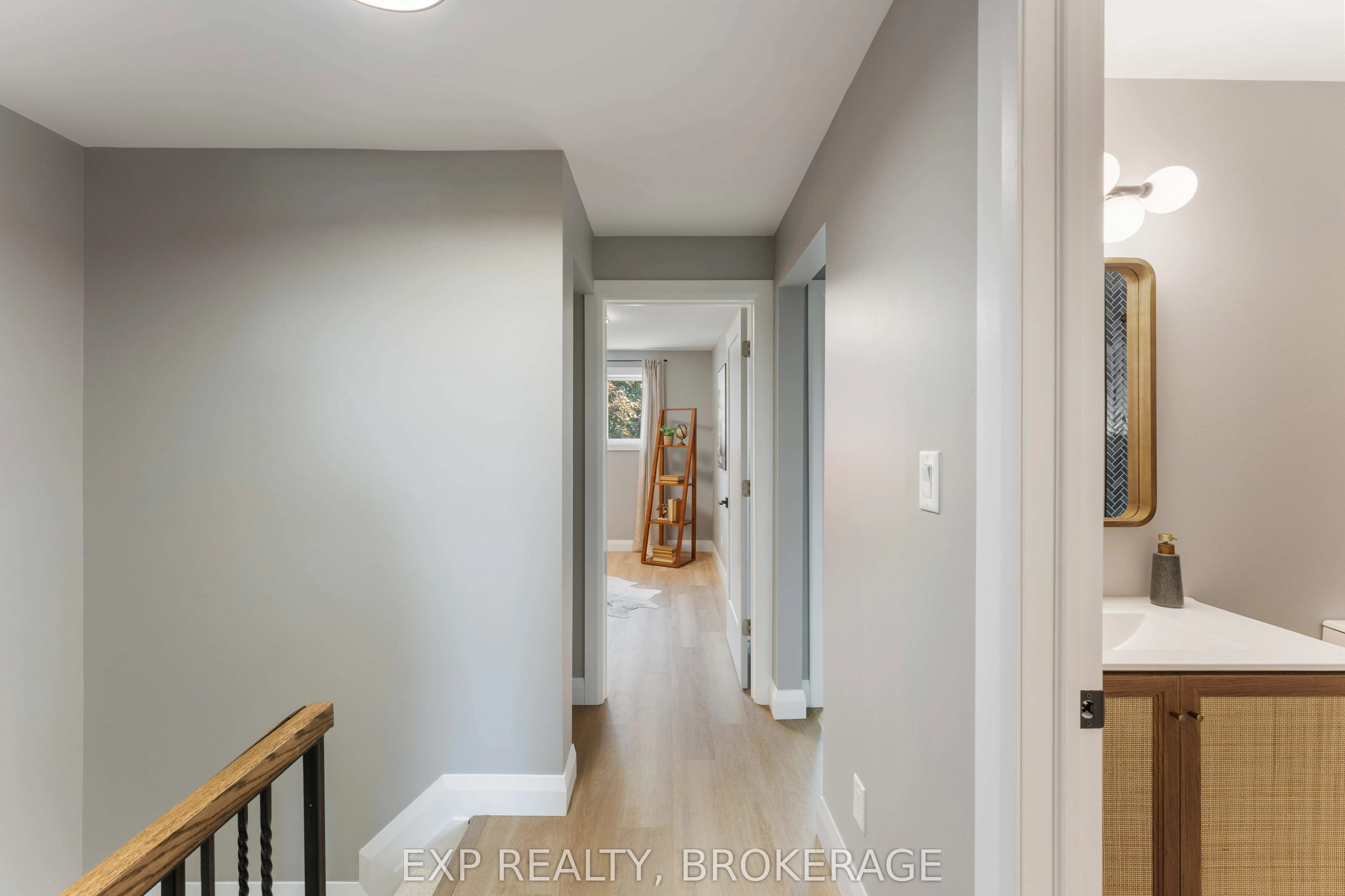 882 CLEARFIELD Crescent