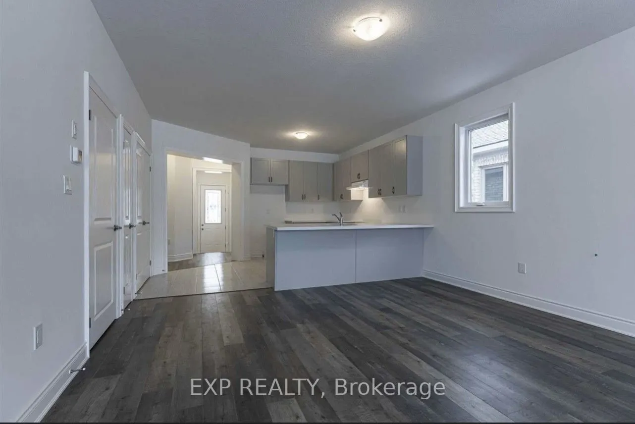 30 Seaton Crescent