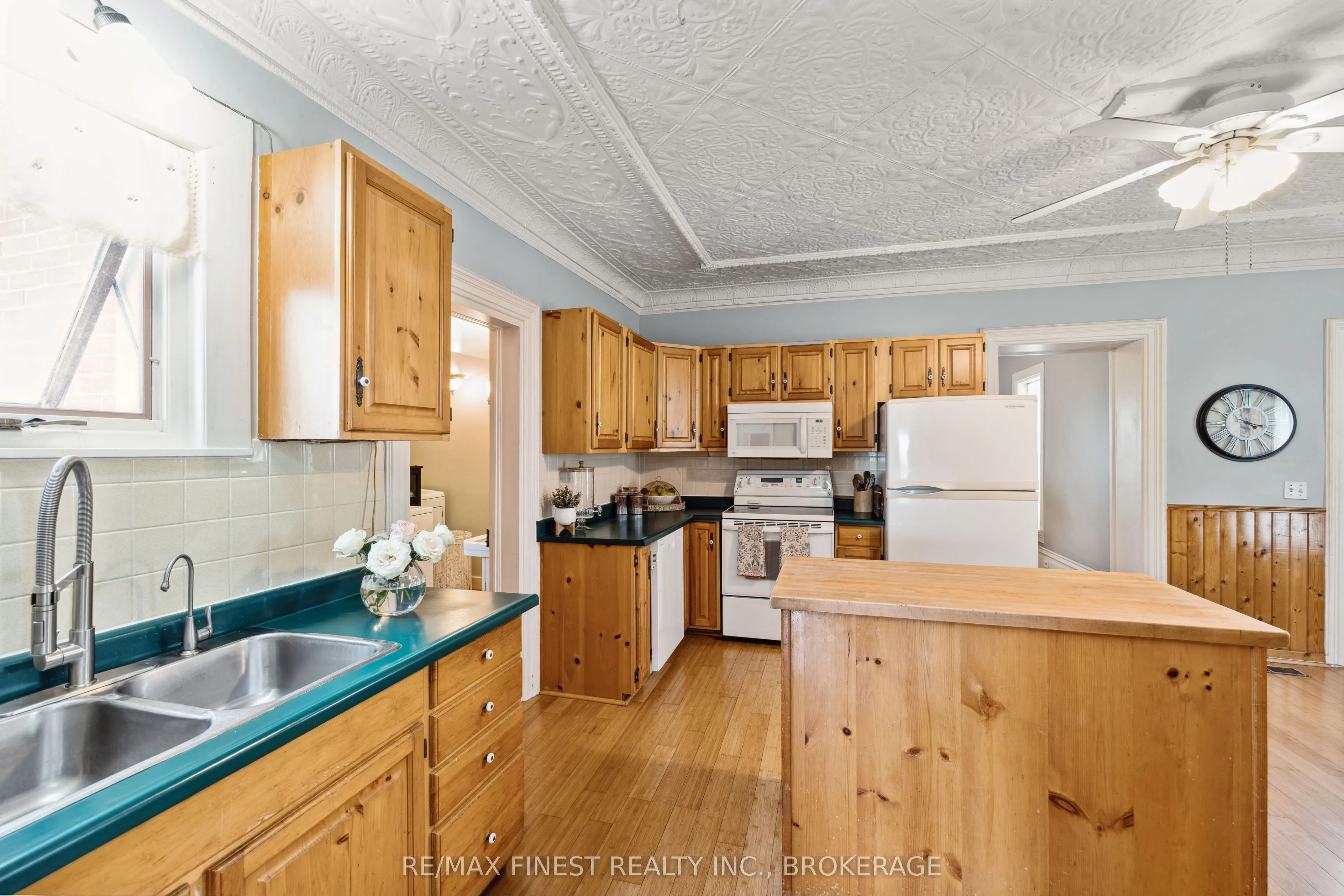 4876 County Road 6