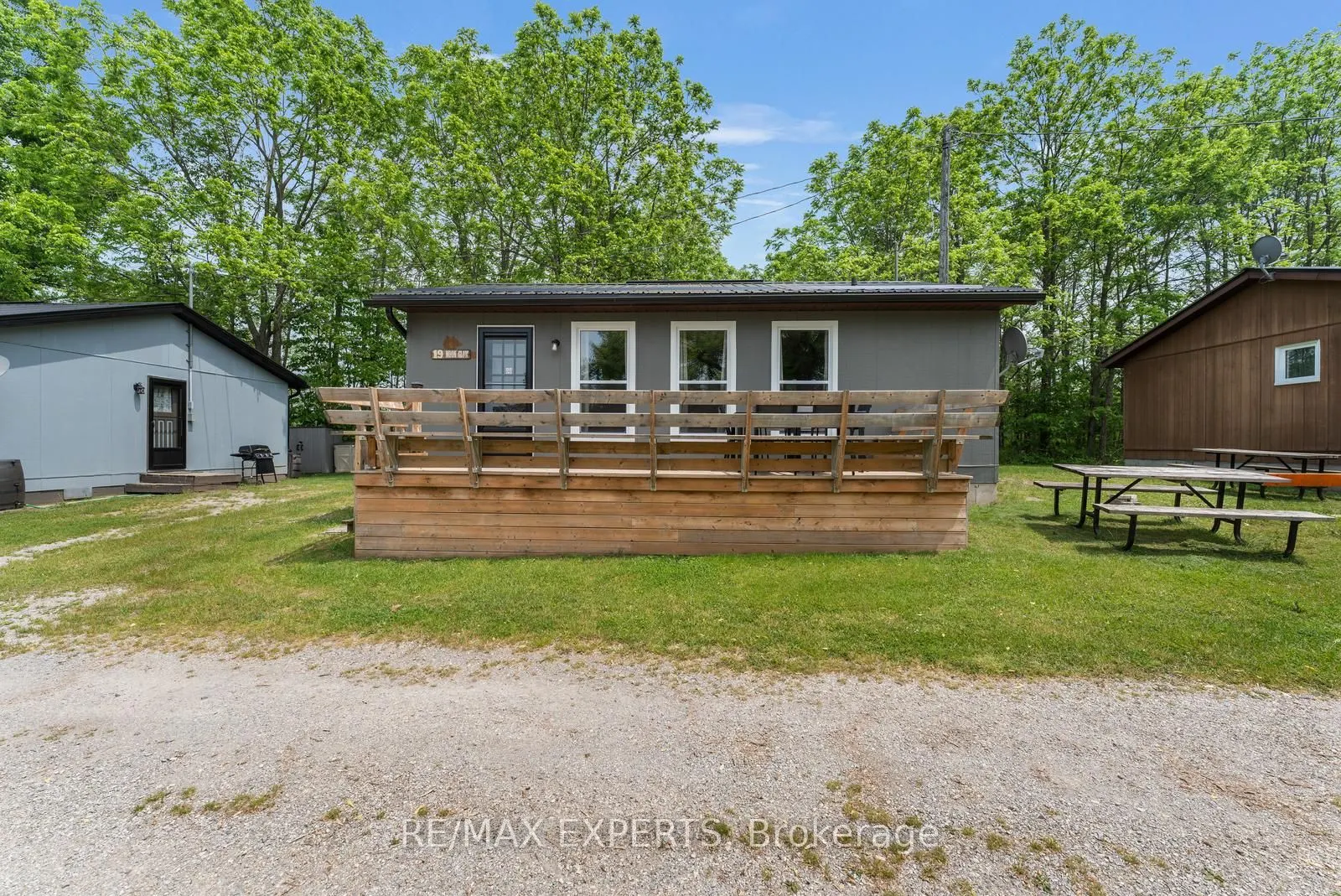 230-232 Lake Dalrymple Road, #19