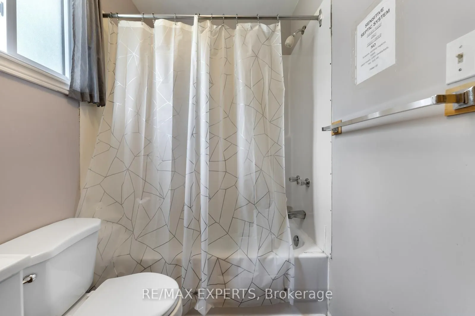 230-232 Lake Dalrymple Road, #19