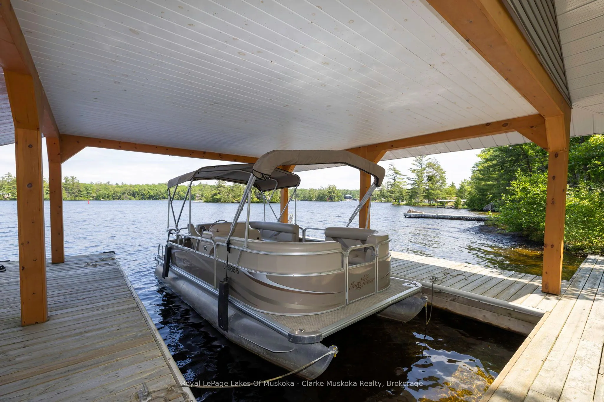 78 IS 180 Severn River Island