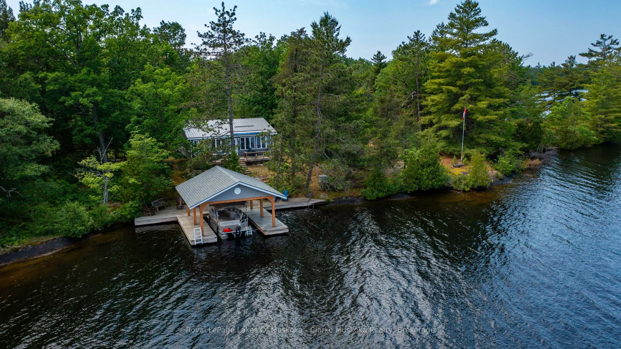 78 IS 180 Severn River Island