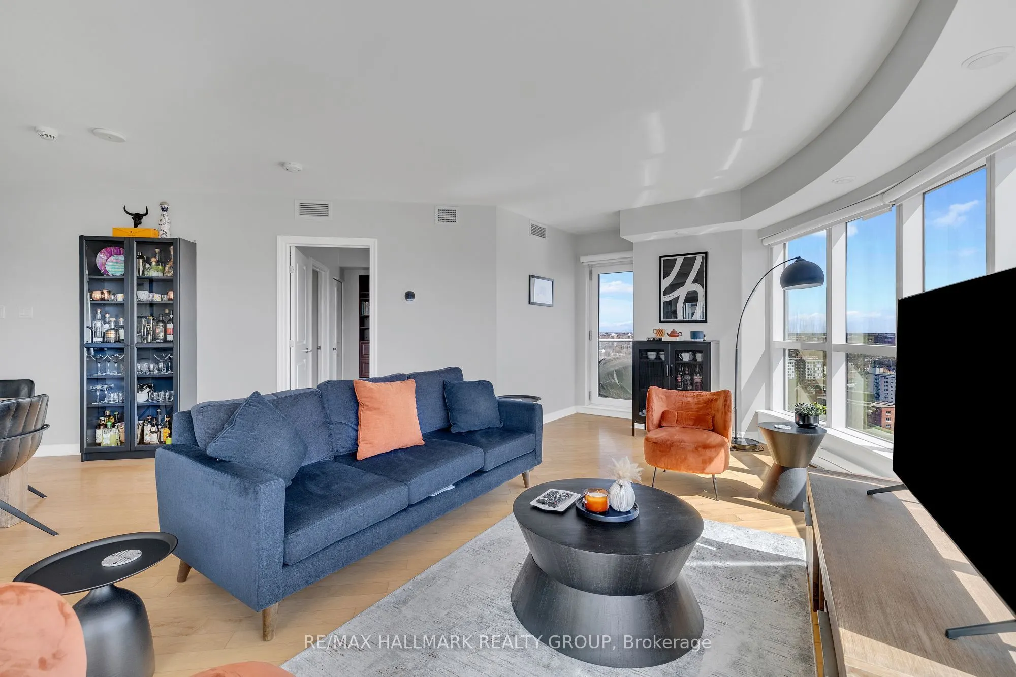 195 Besserer Street, #2301