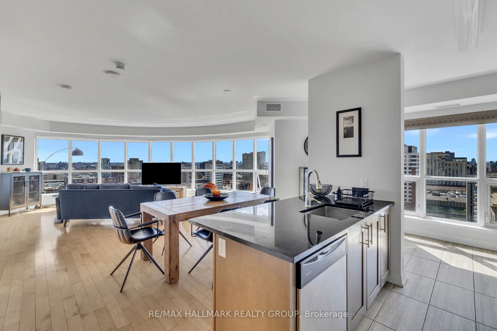 195 Besserer Street, #2301