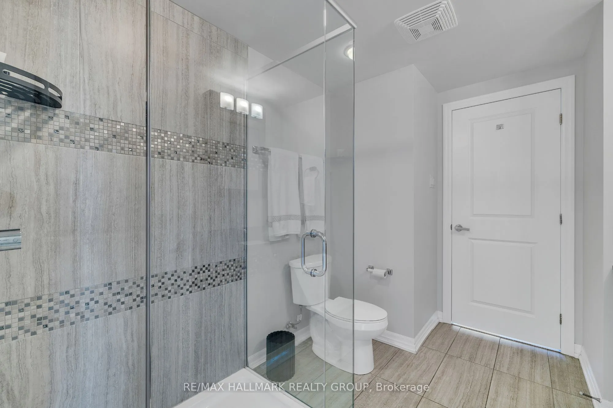 195 Besserer Street, #2301