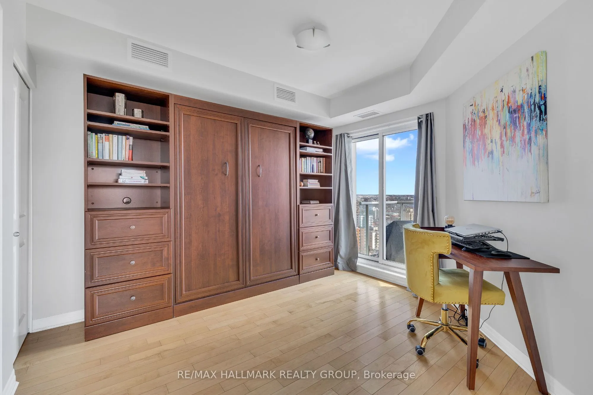 195 Besserer Street, #2301