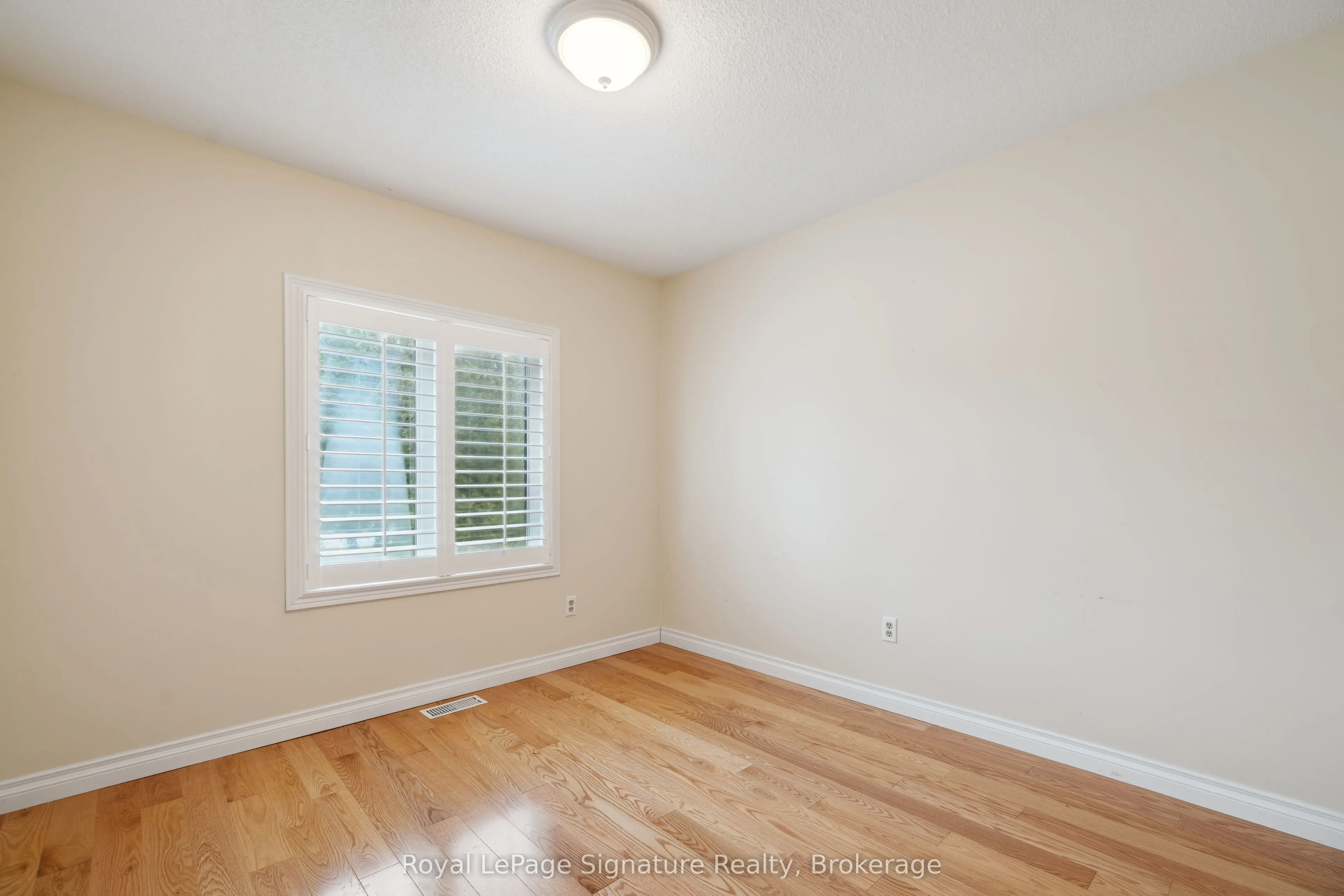 63 BAY Street W, #3