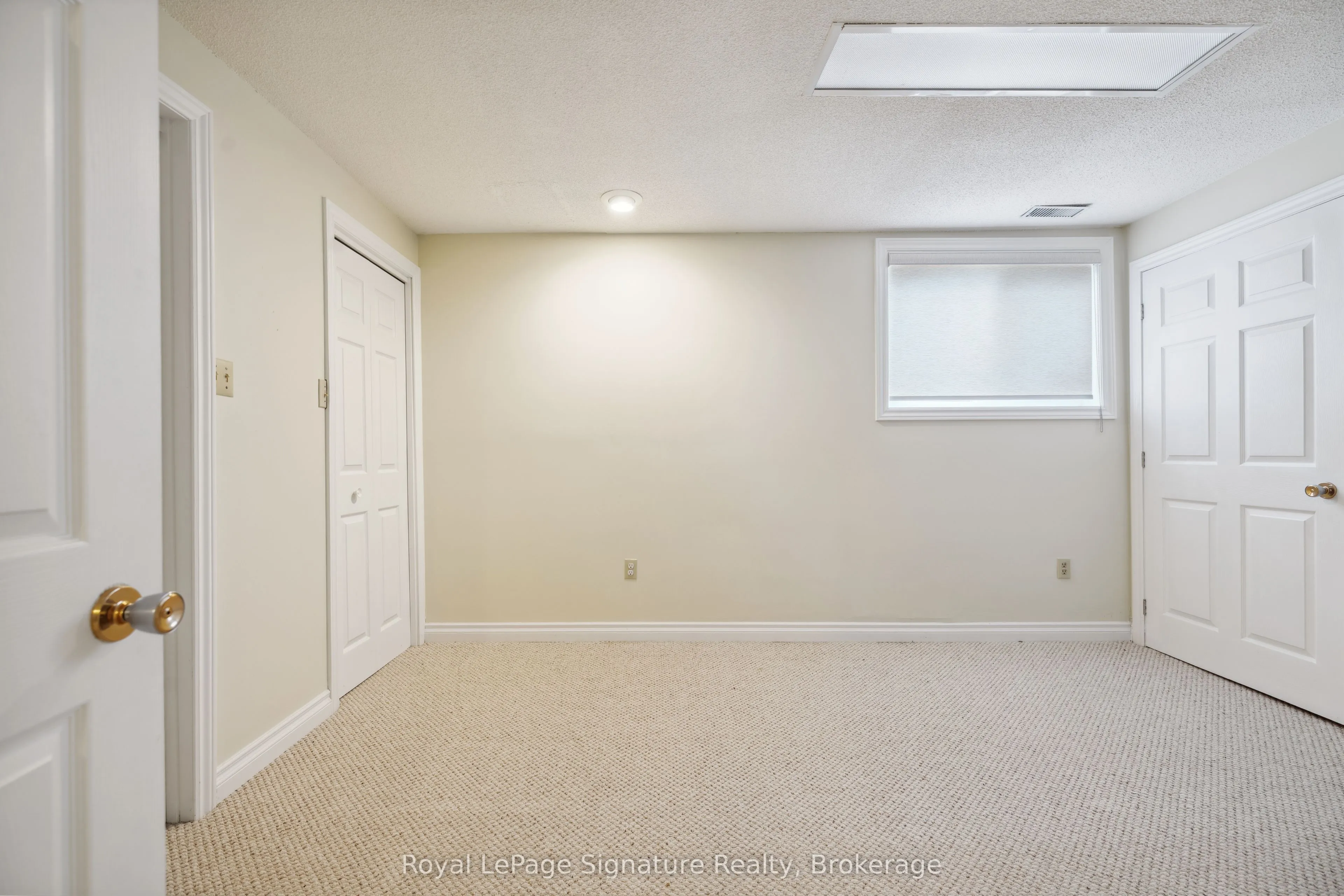 63 BAY Street W, #3