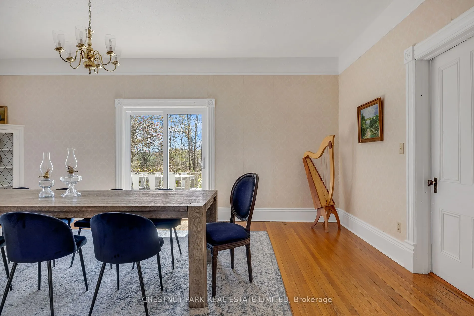 13435 Loyalist Parkway