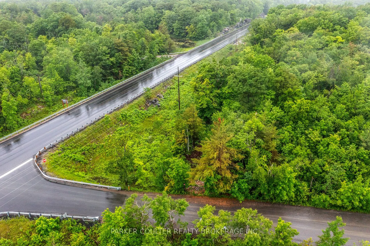 1001 Woodroffe Road