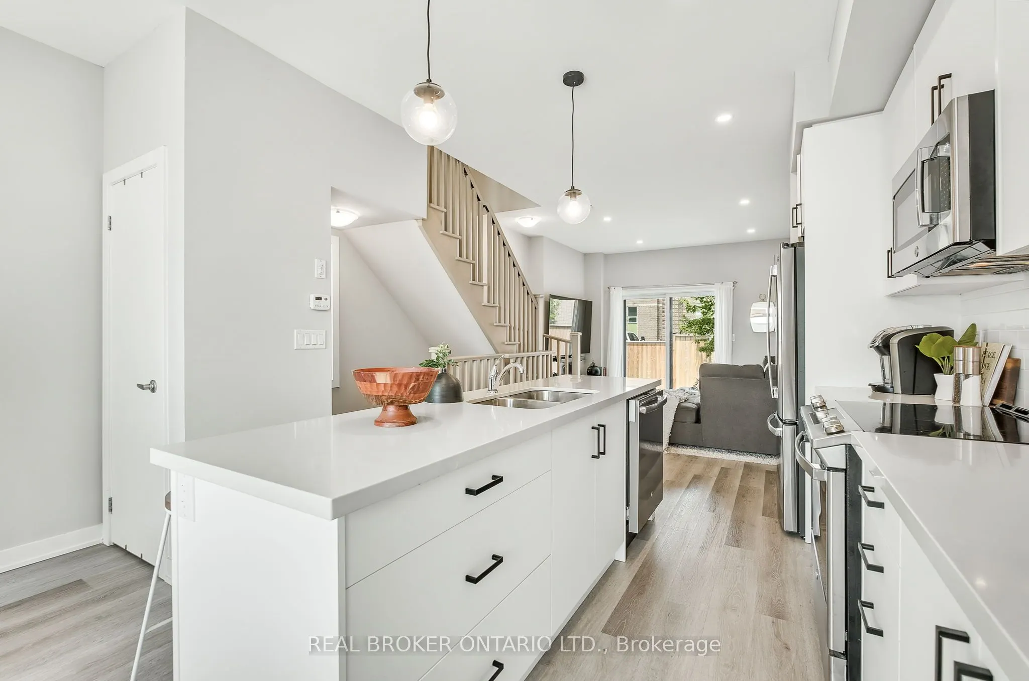 527 Shaver Road, #7