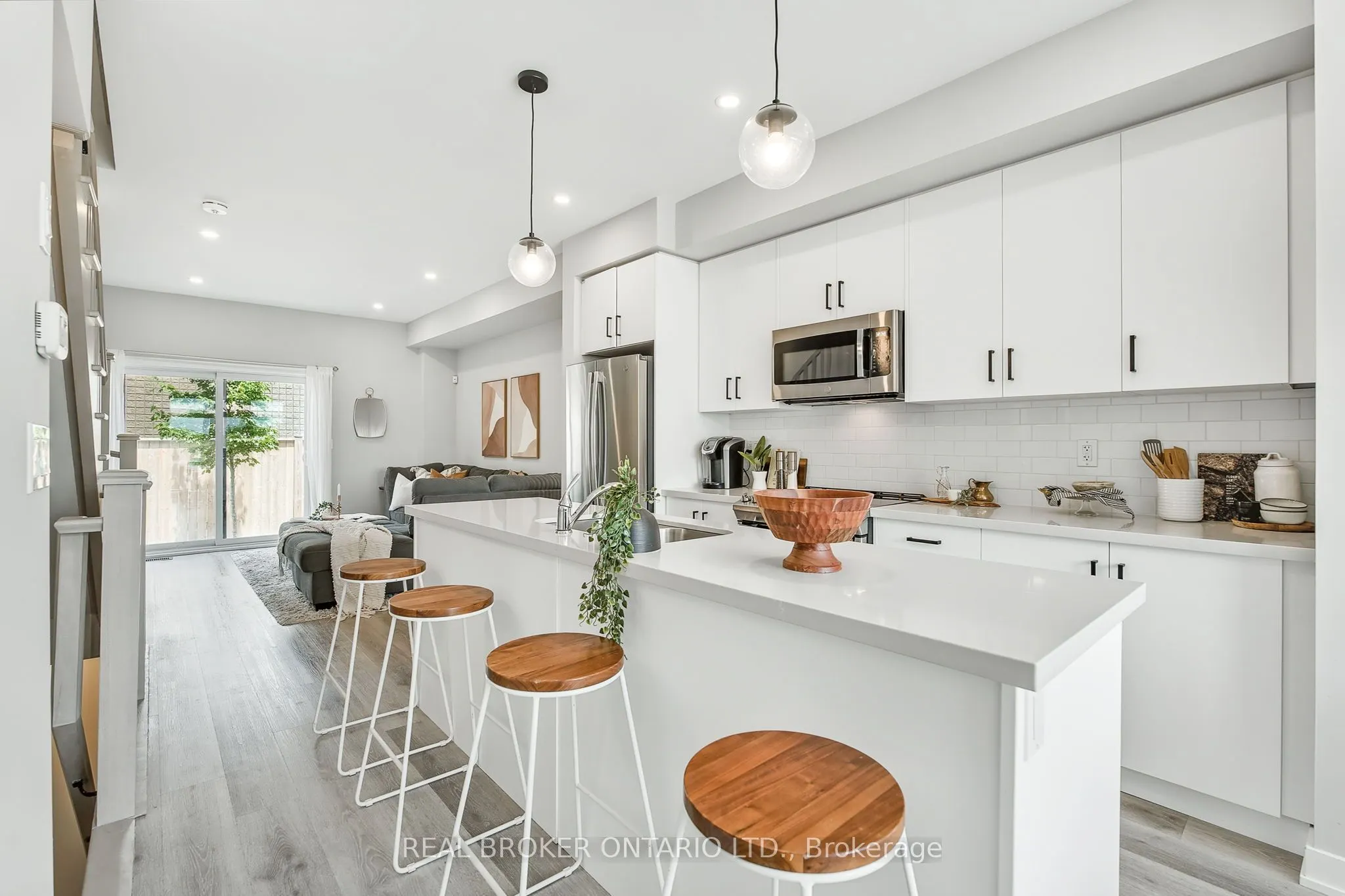 527 Shaver Road, #7