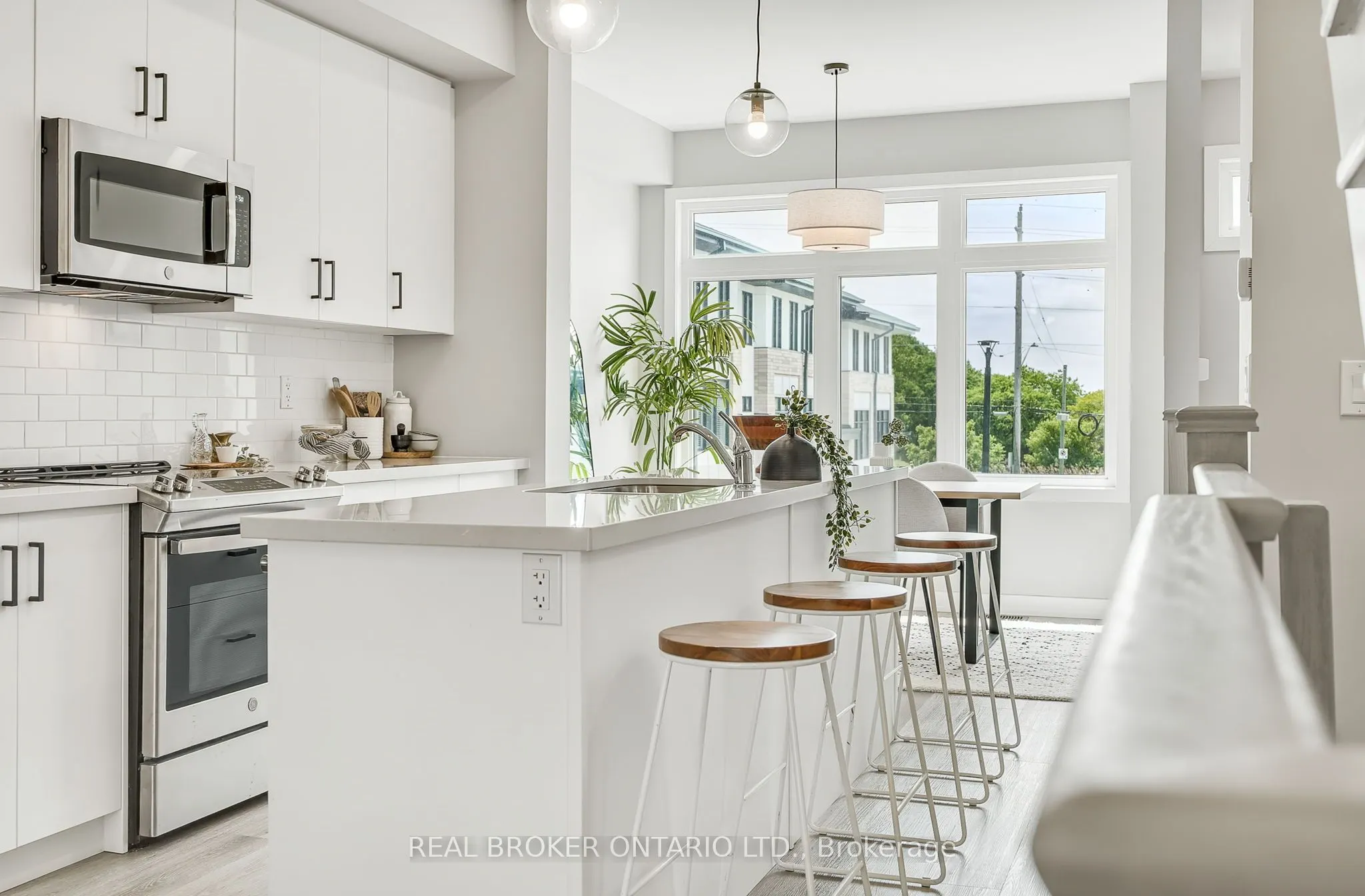 527 Shaver Road, #7