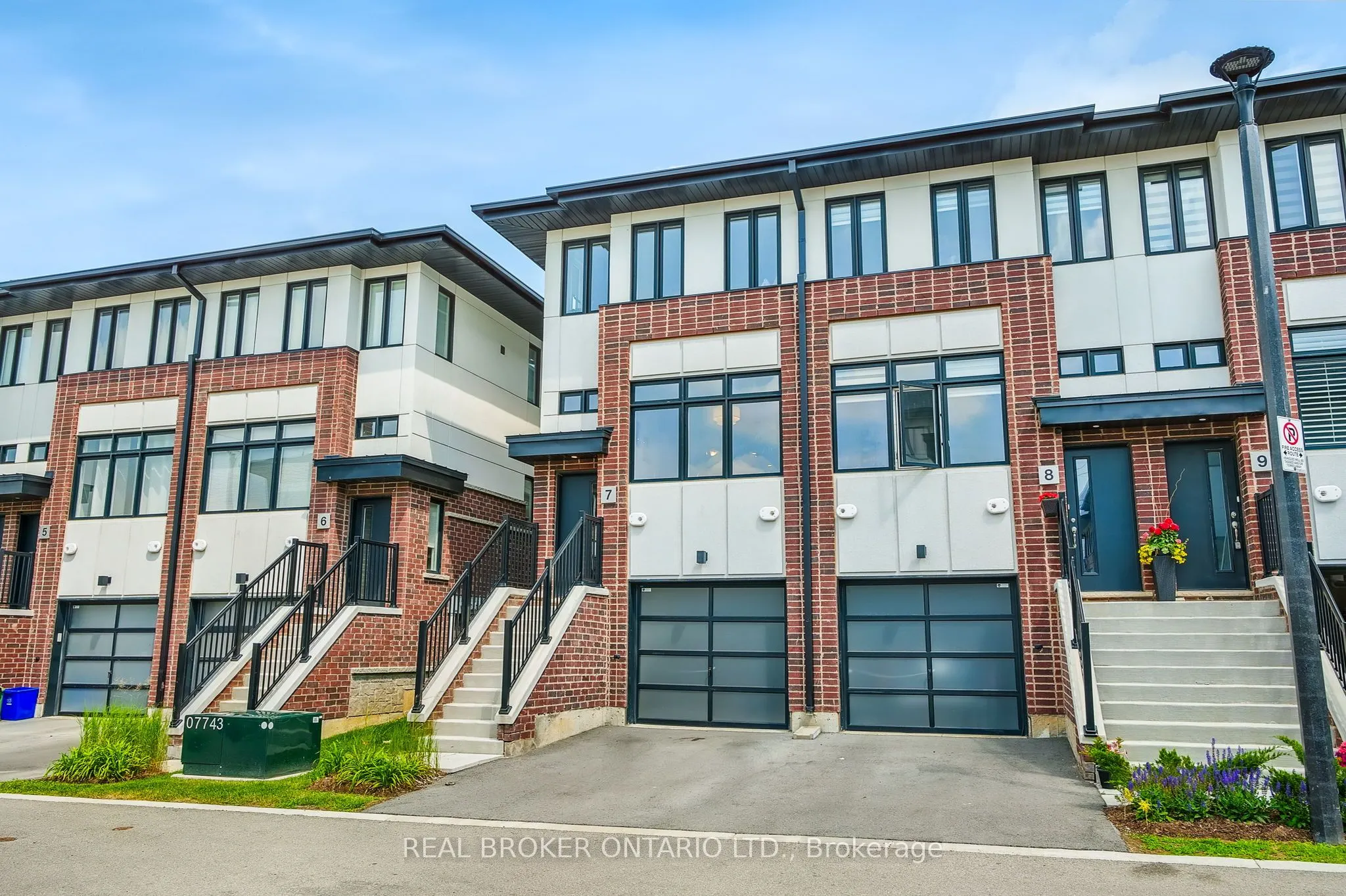 527 Shaver Road, #7