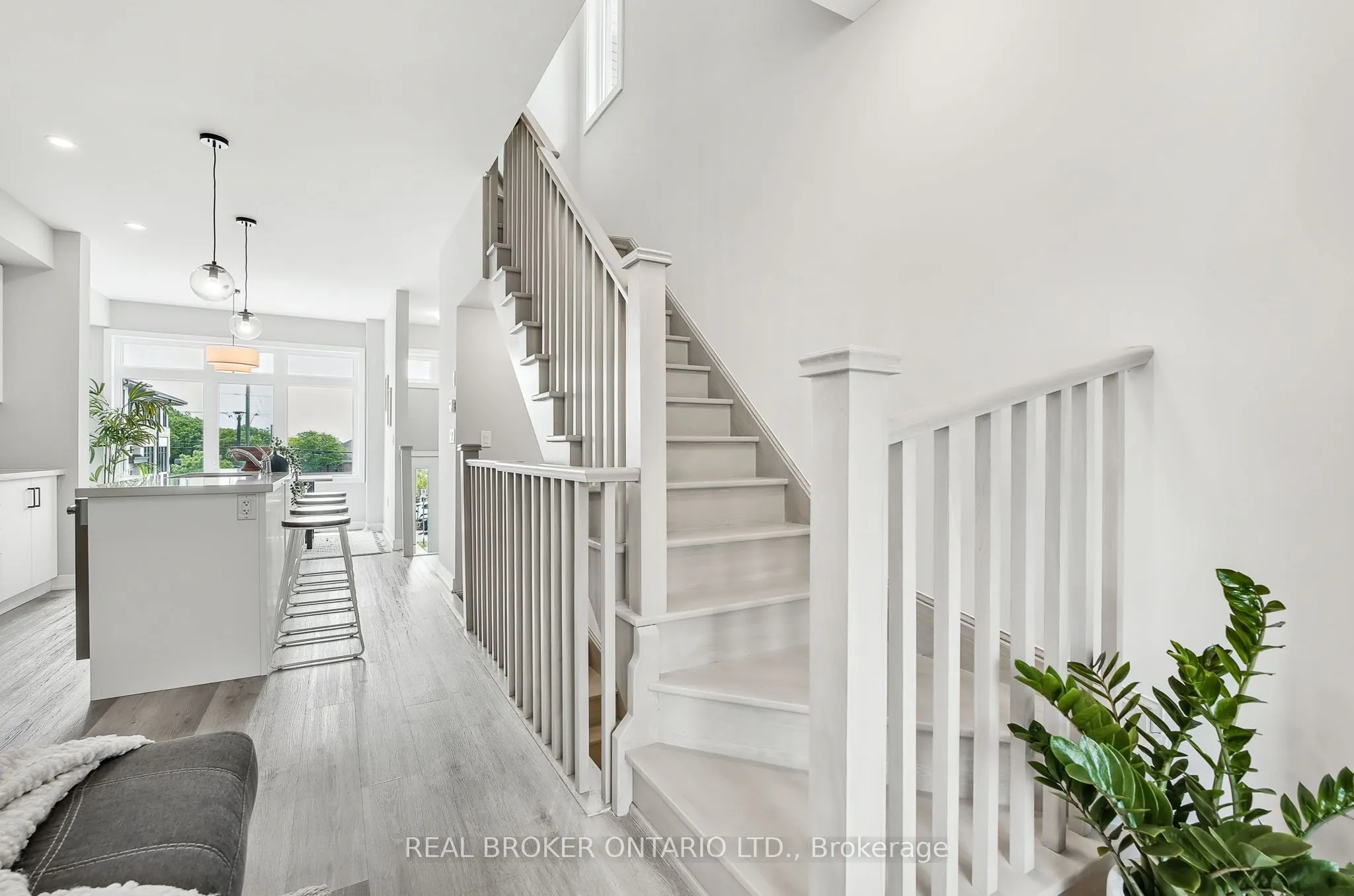 527 Shaver Road, #7