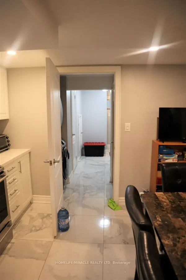 28 Holbrook Road