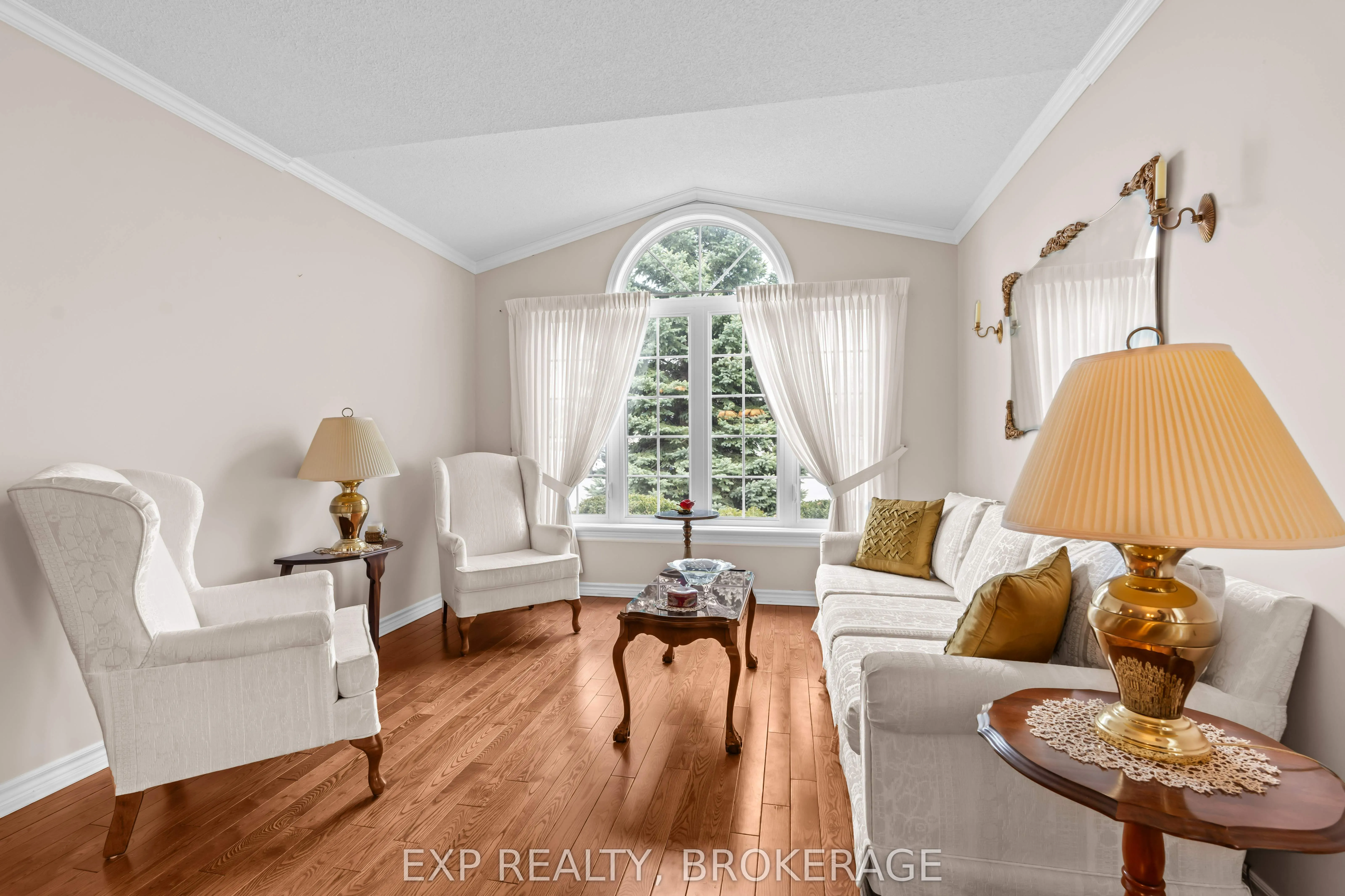 108 SHERIDAN Street
