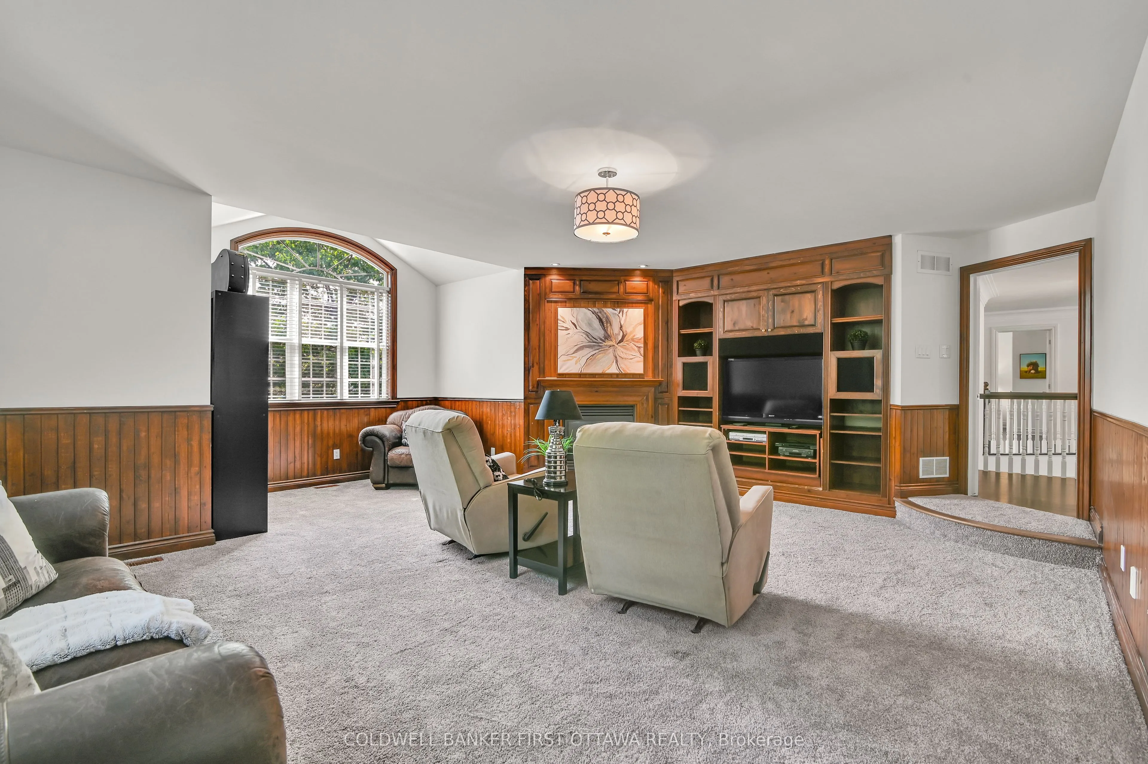 18 CYPRESS Gardens
