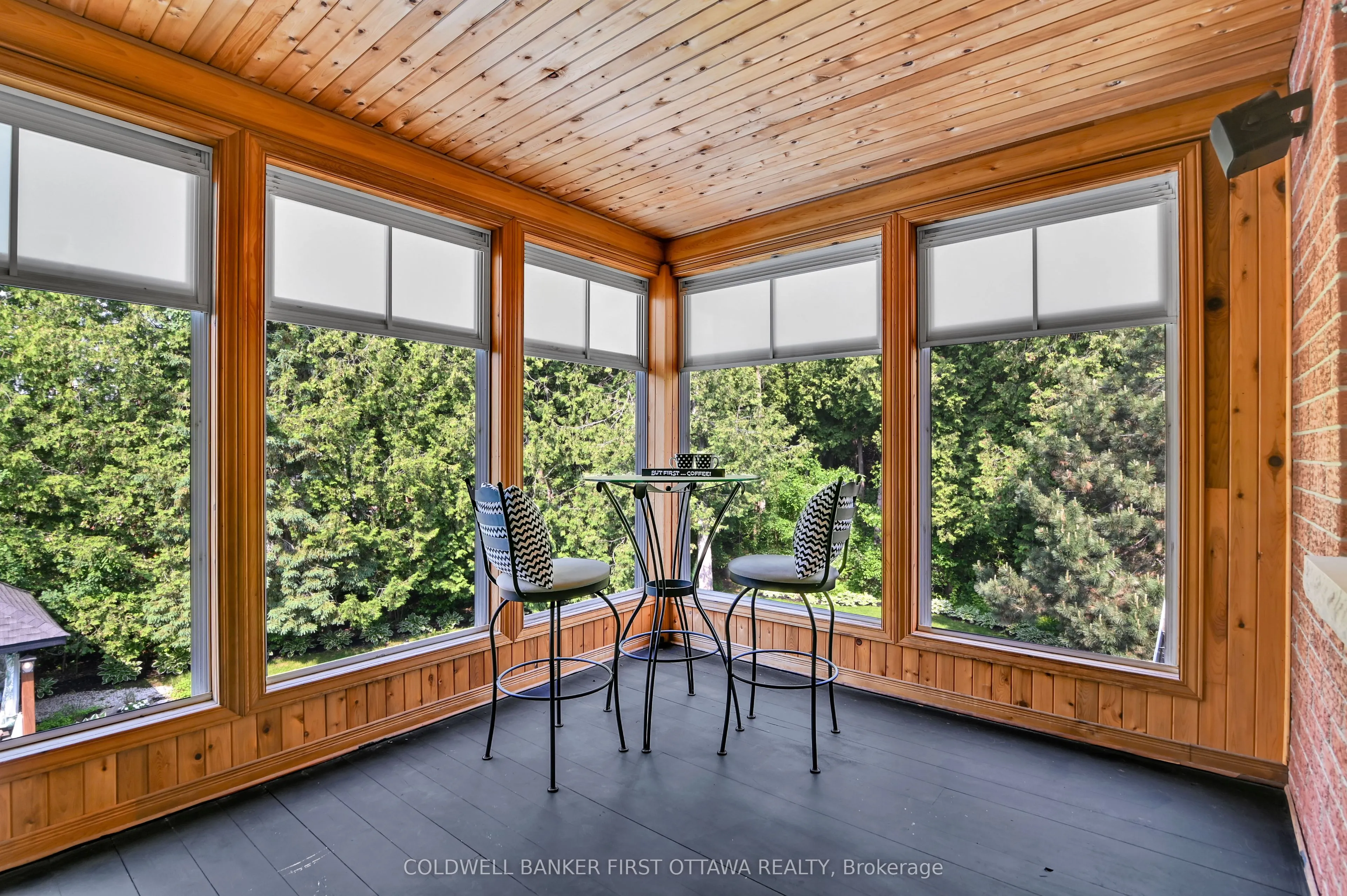 18 CYPRESS Gardens