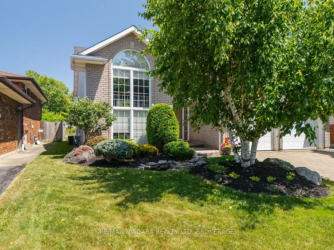 19 Bartok Crescent