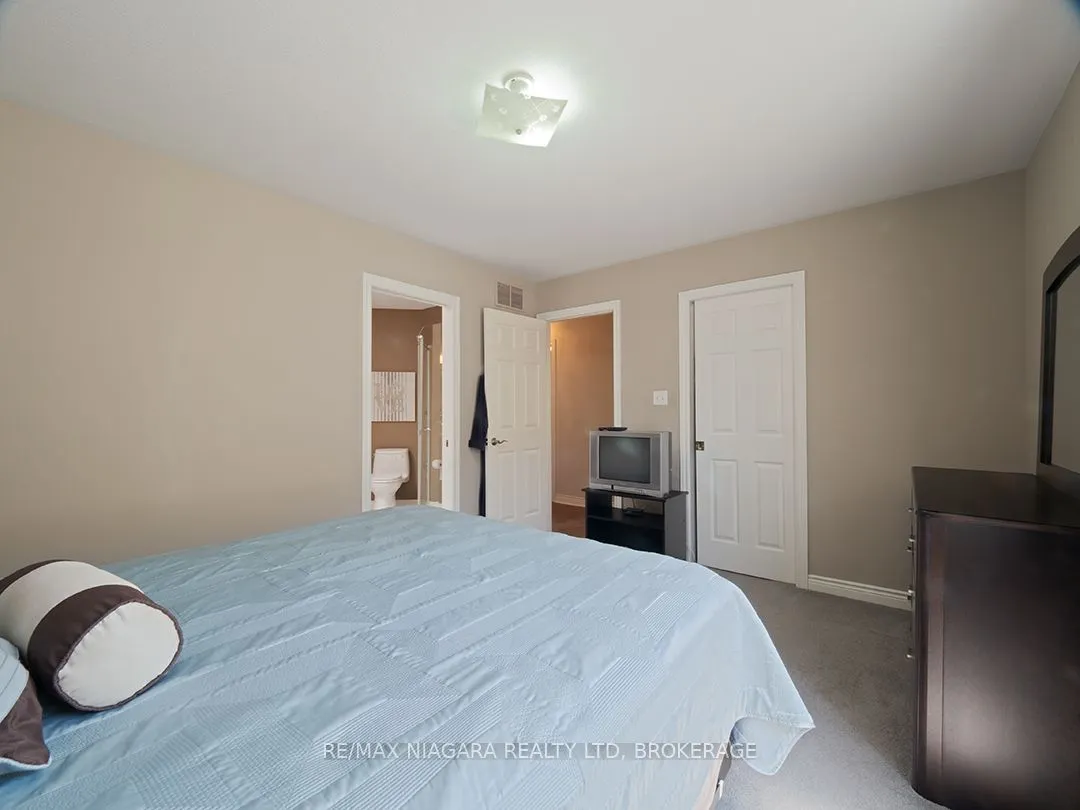 19 Bartok Crescent