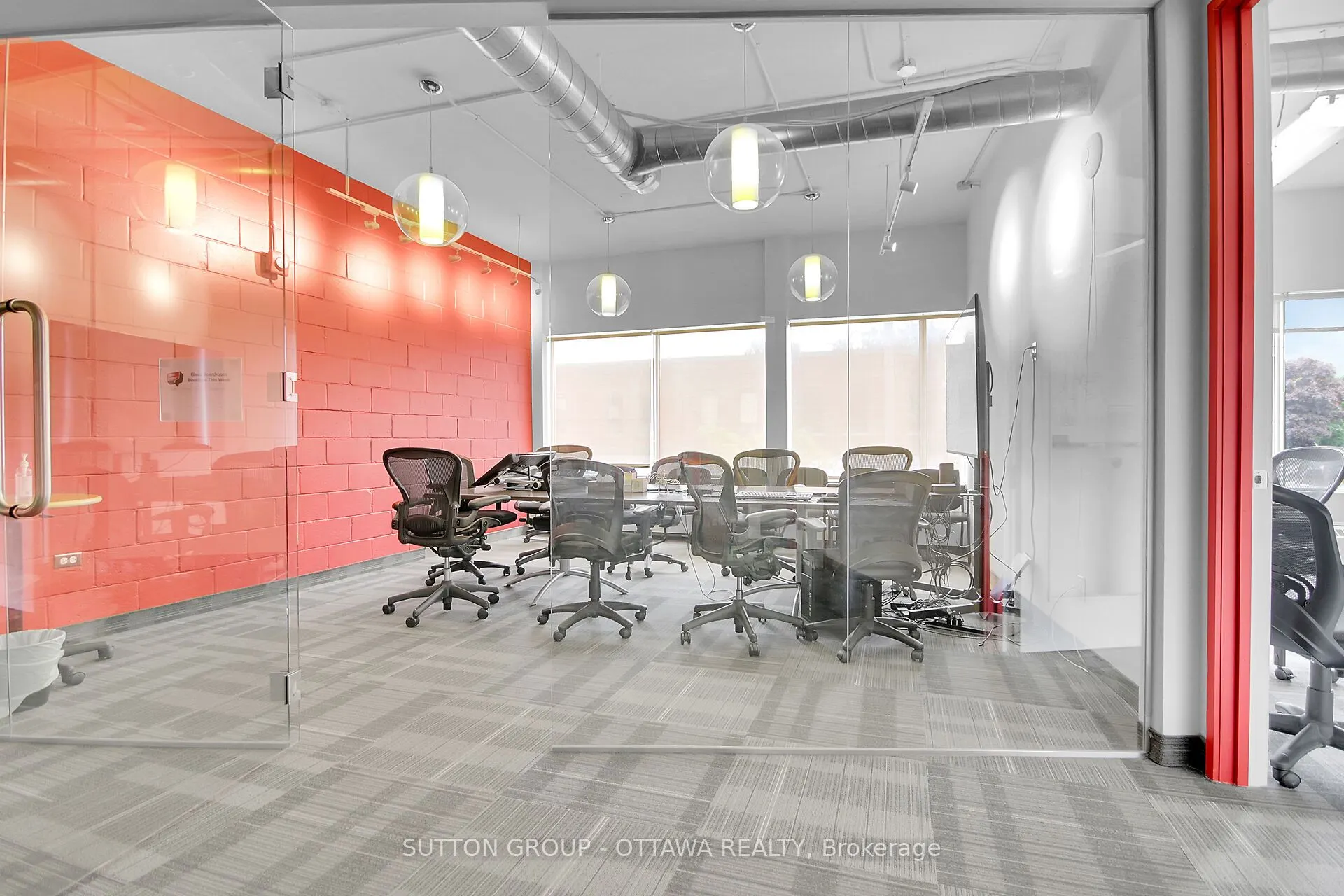 981 Wellington Street, #200