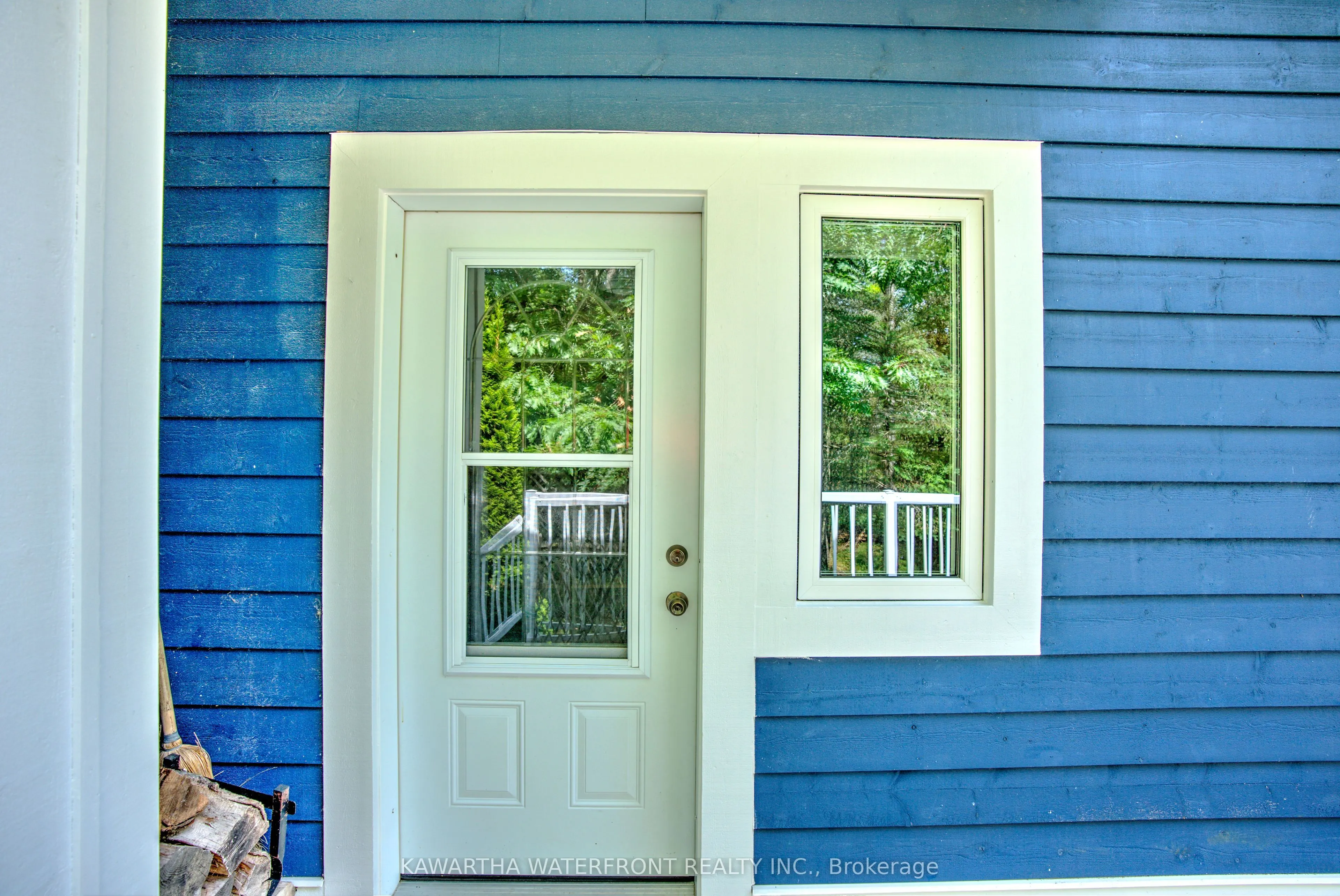 11 Woodworth Drive