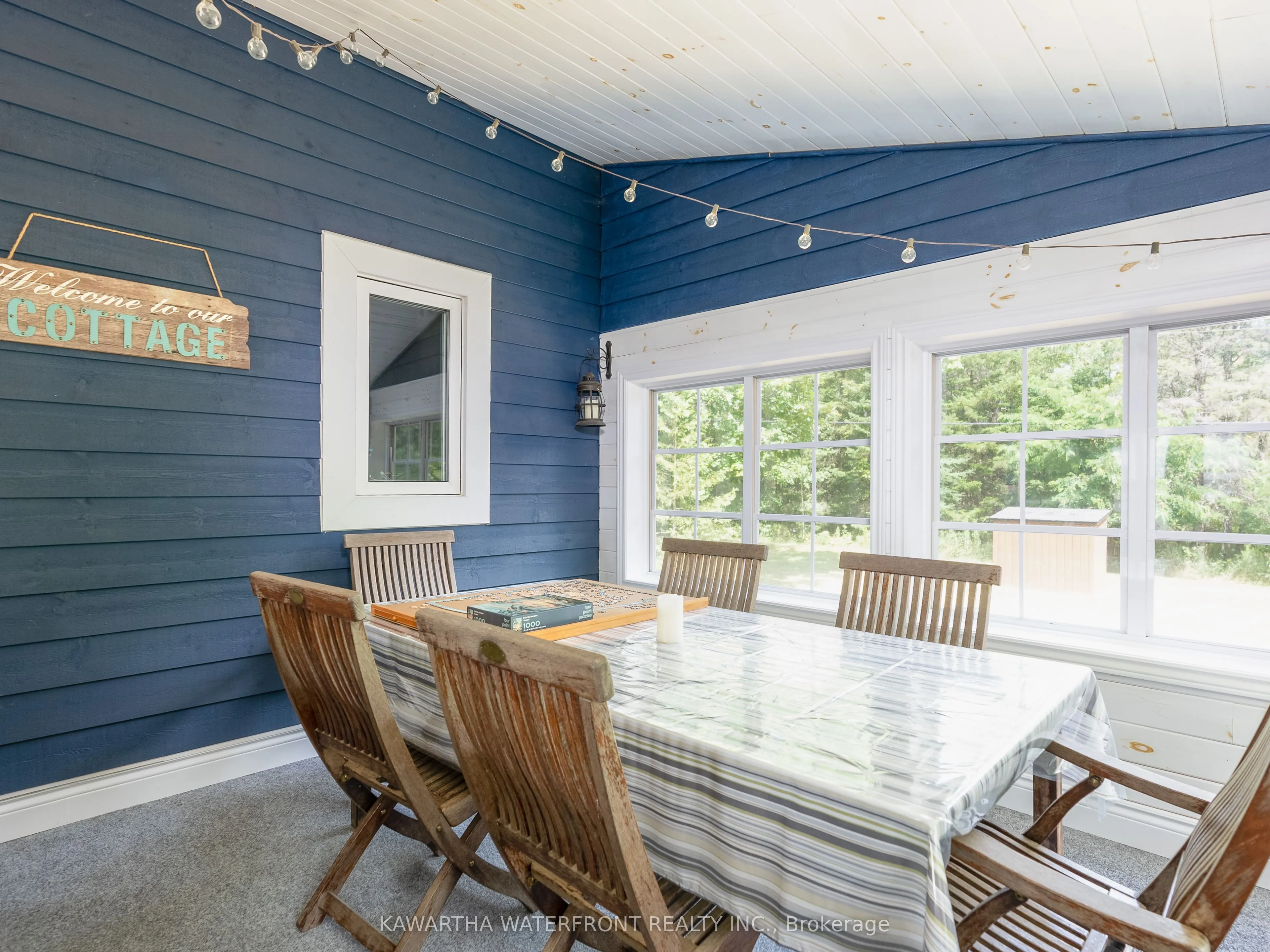 11 Woodworth Drive