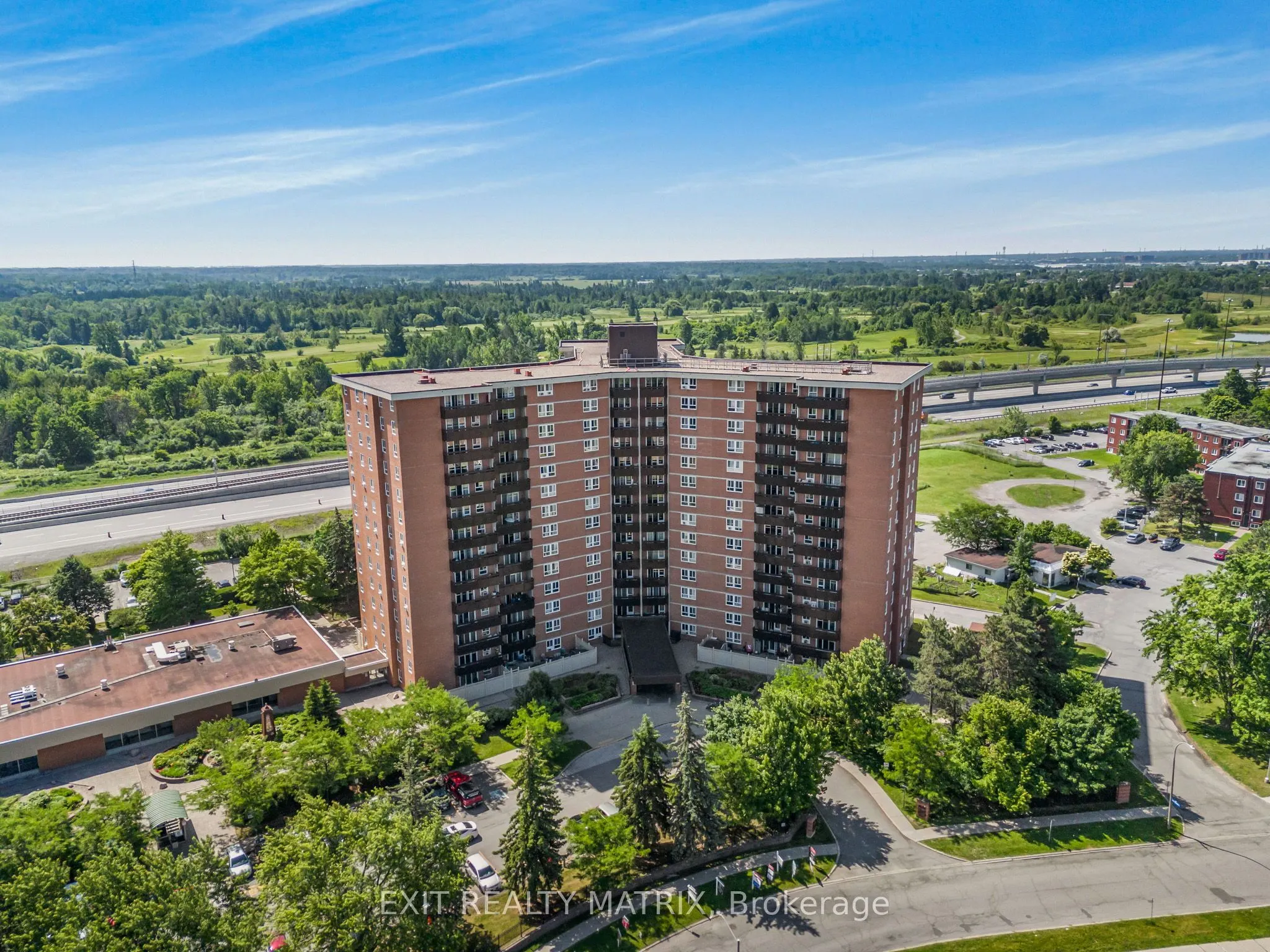 2000 Jasmine Crescent, #1005