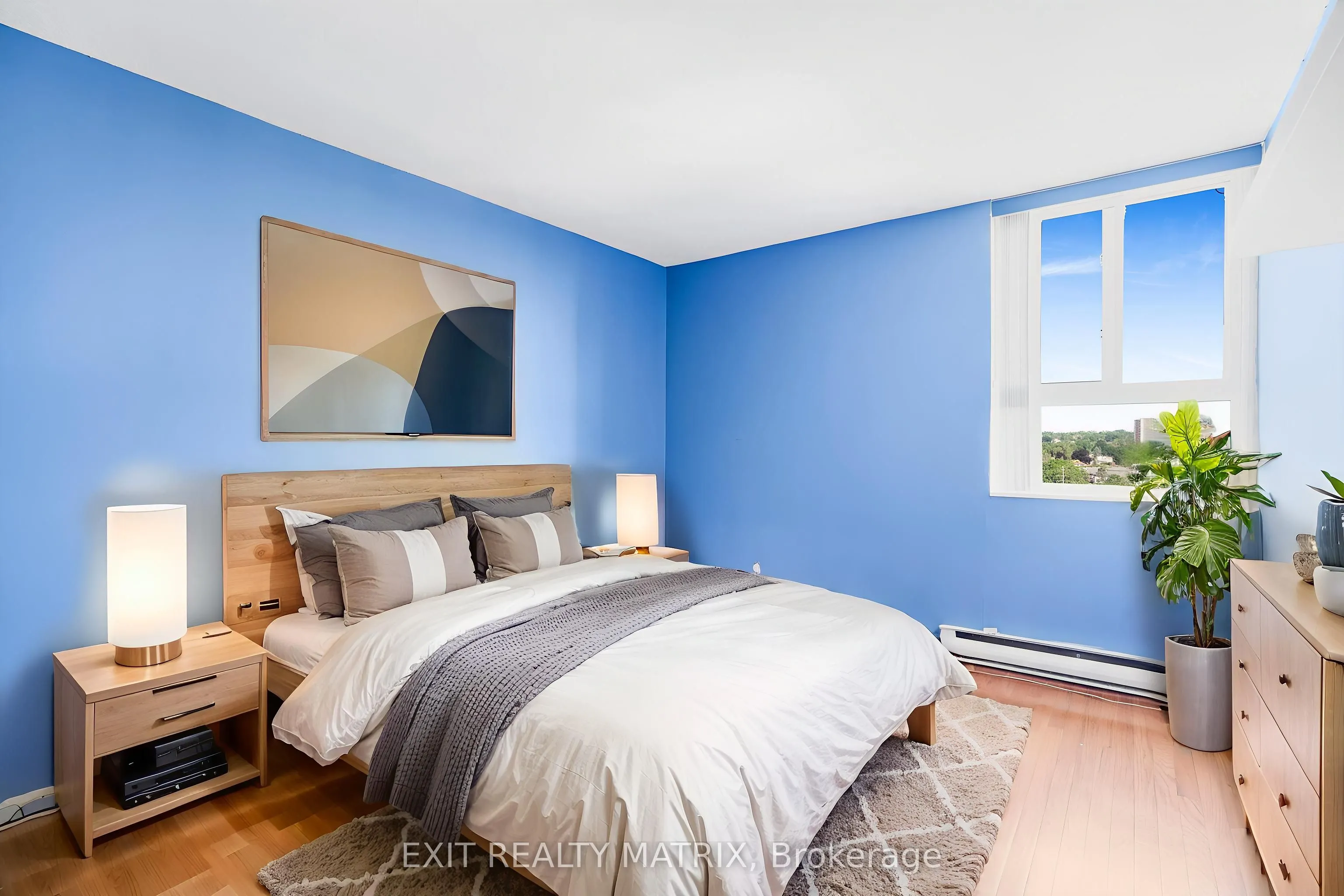 2000 Jasmine Crescent, #1005