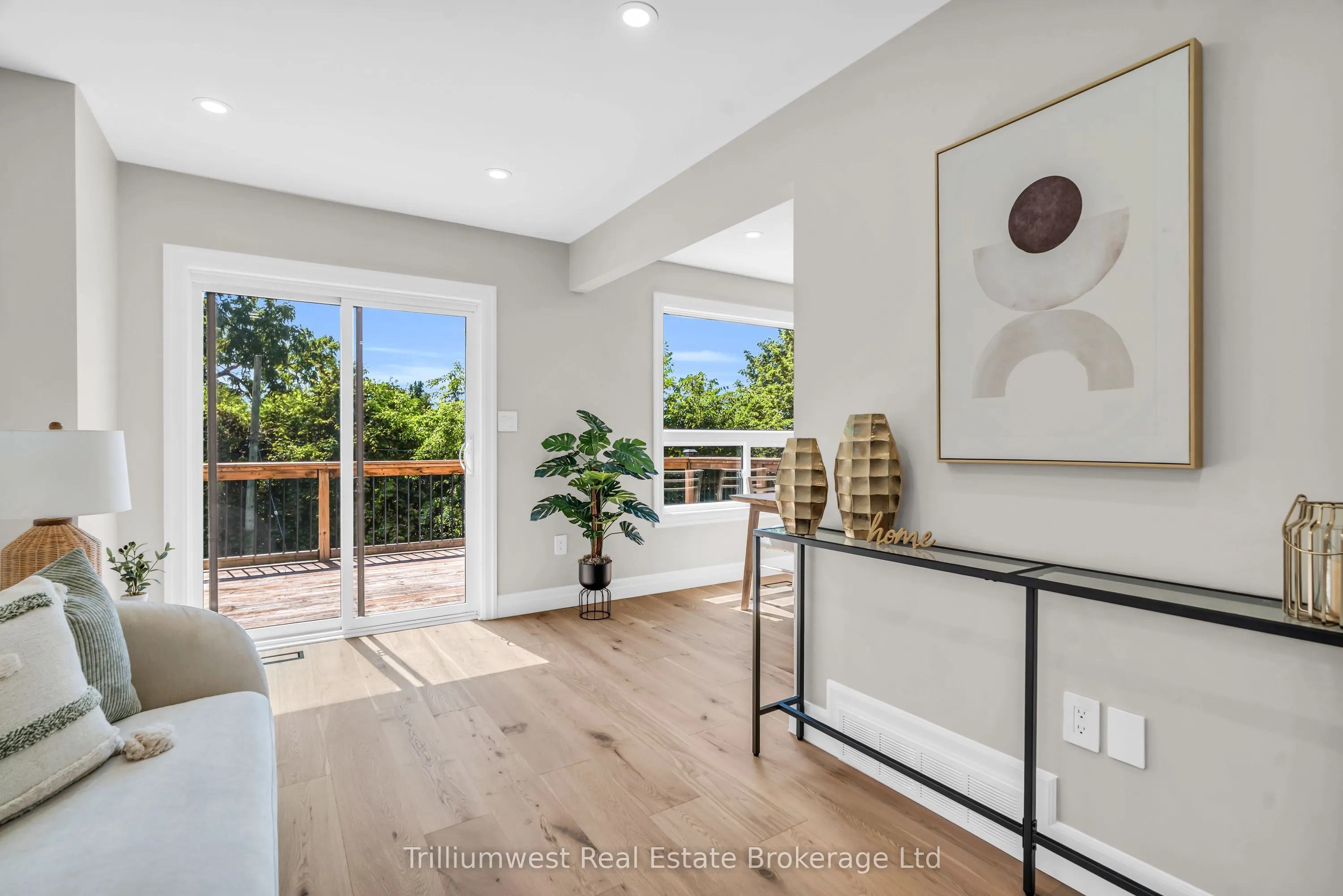 8 Chadwick Avenue