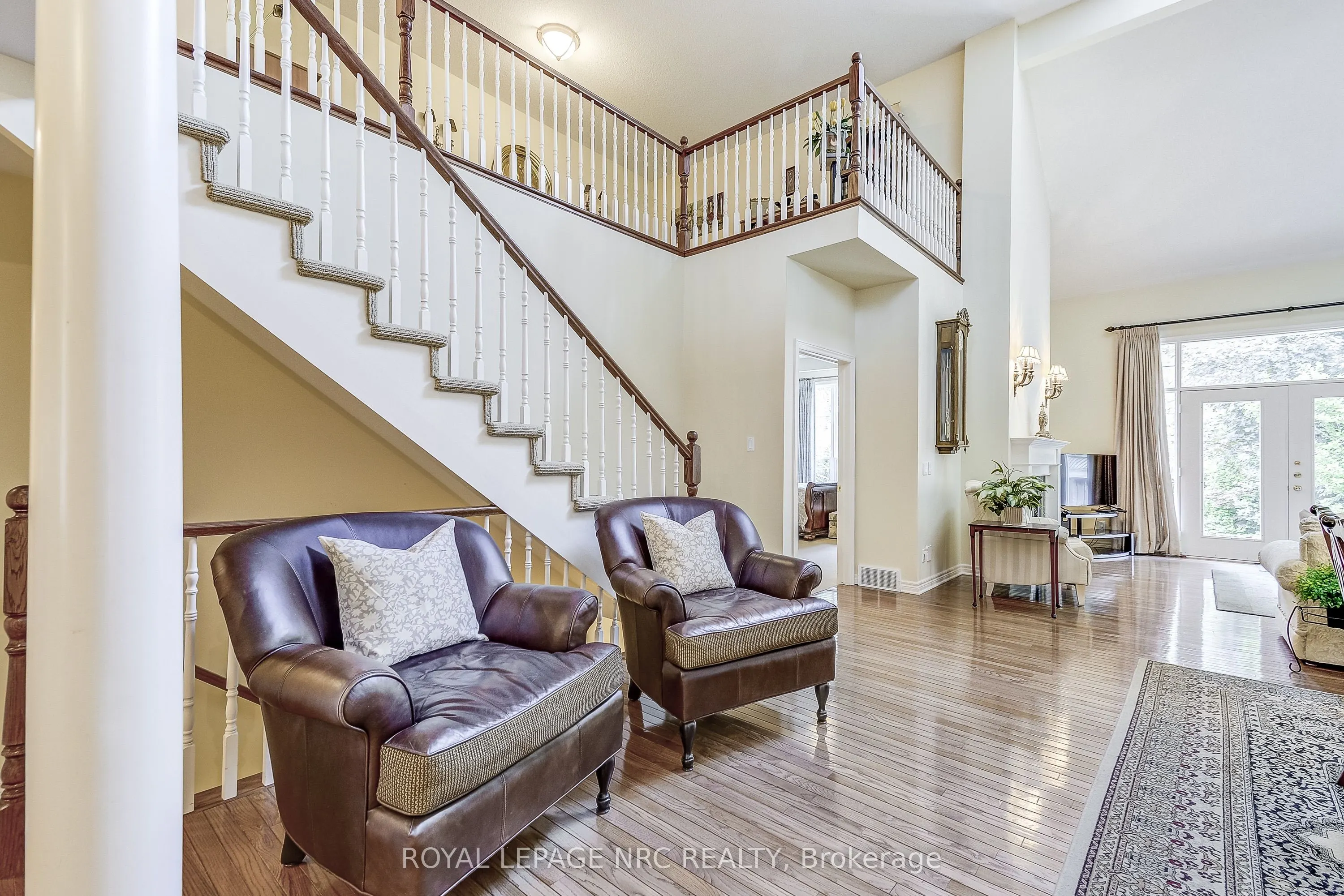 15 SHAWS Lane