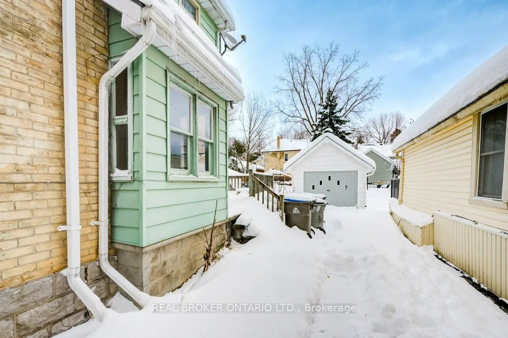 119 Water Street S