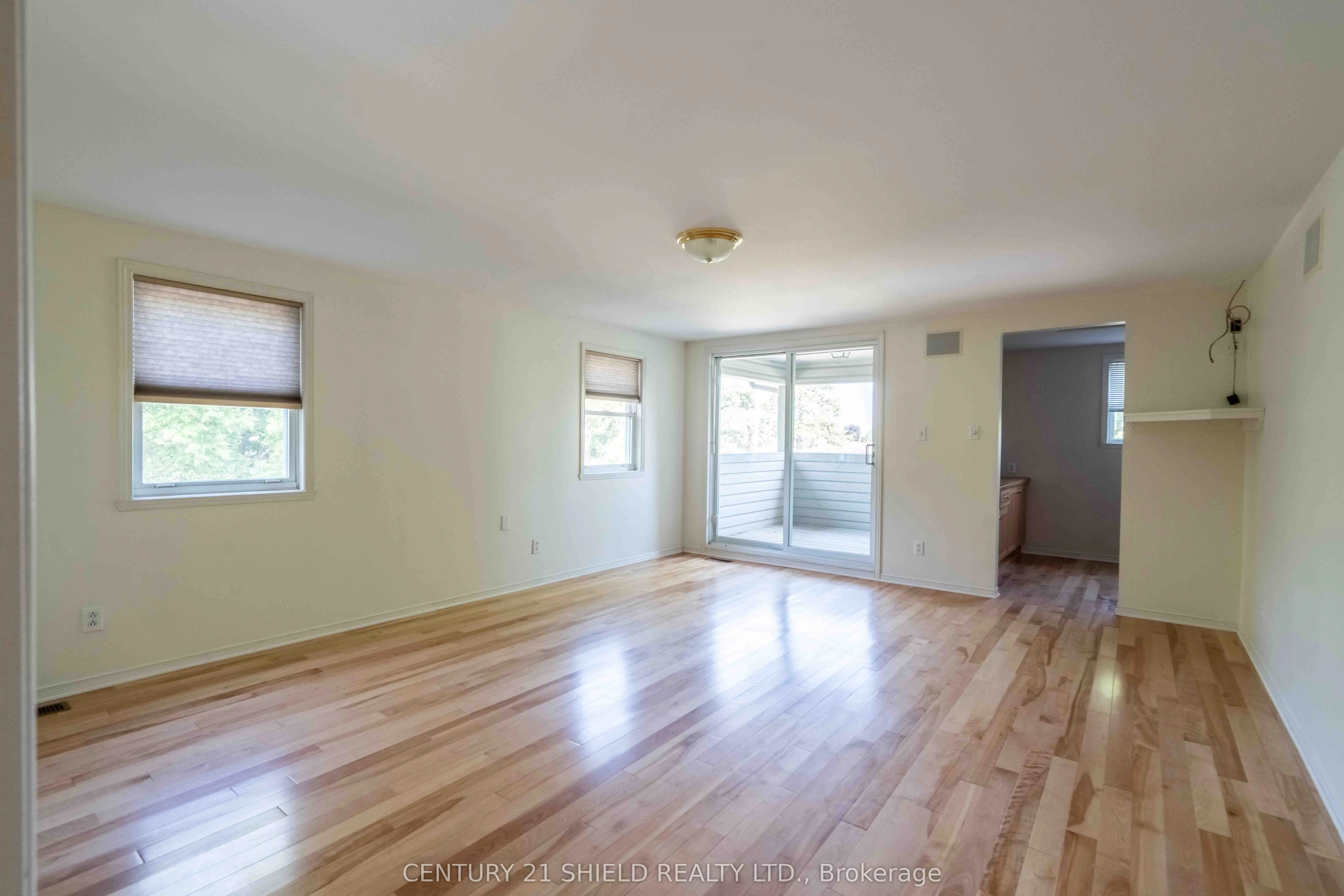 315 Eleventh Street E
