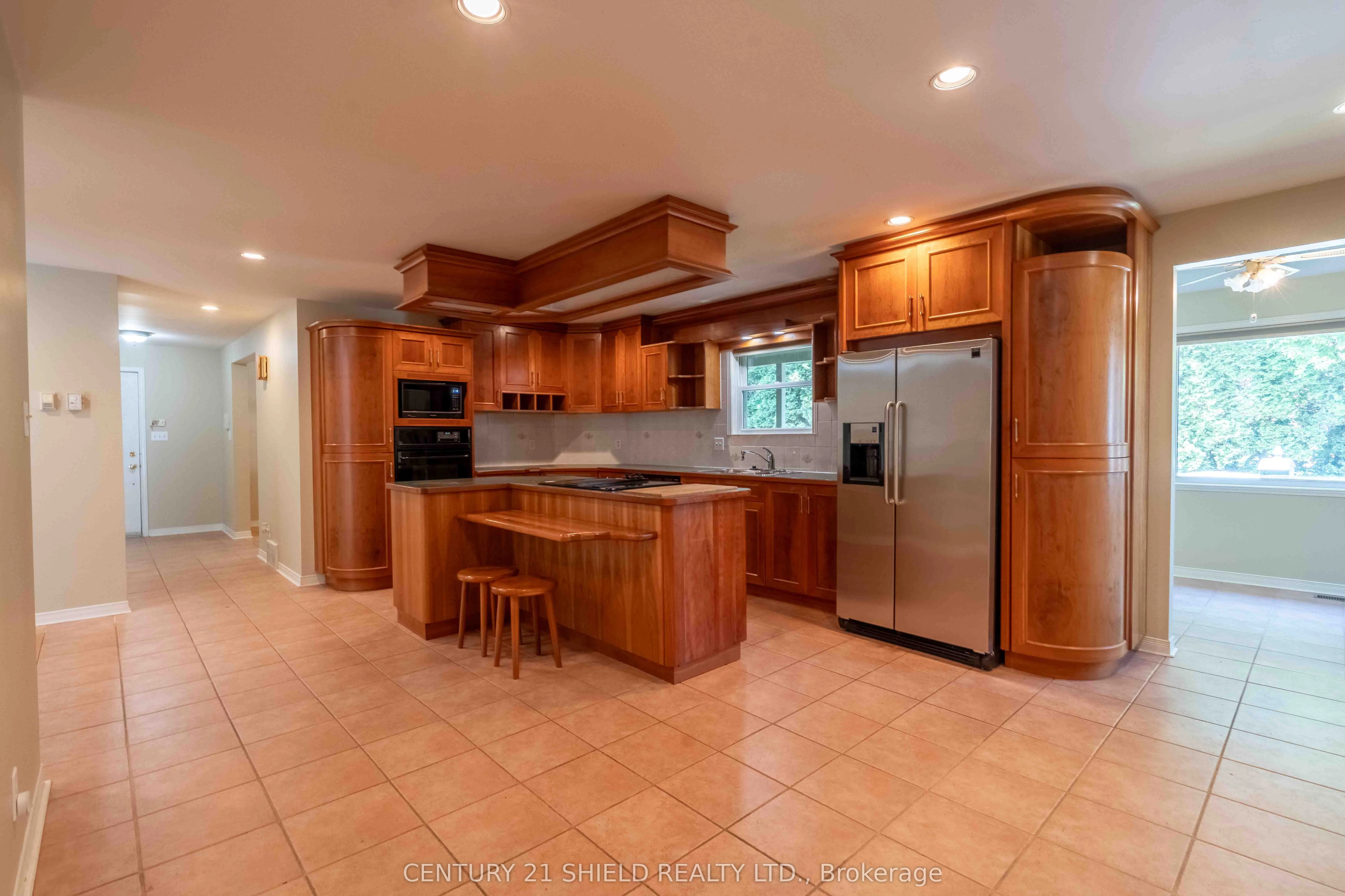 315 Eleventh Street E