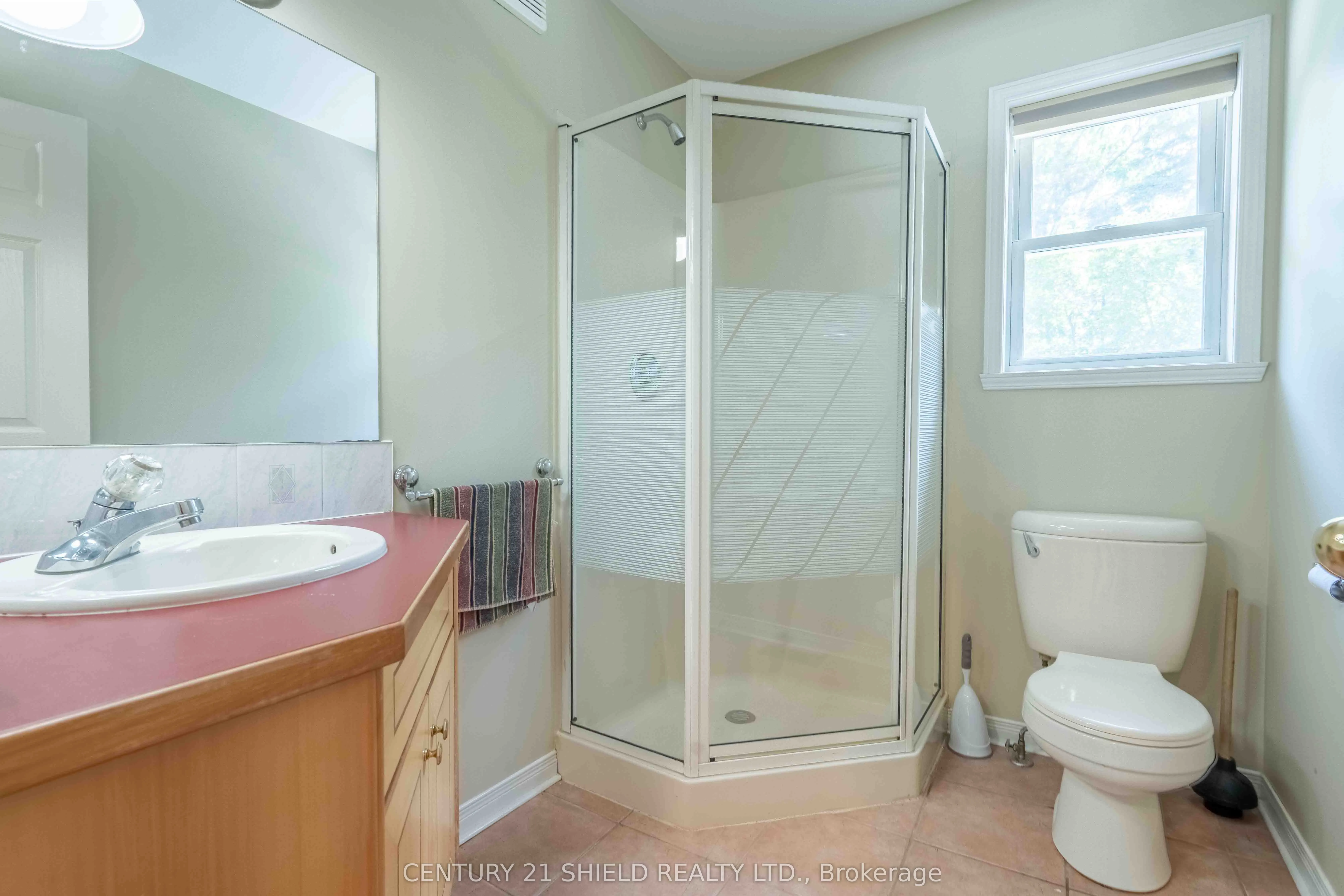 315 Eleventh Street E