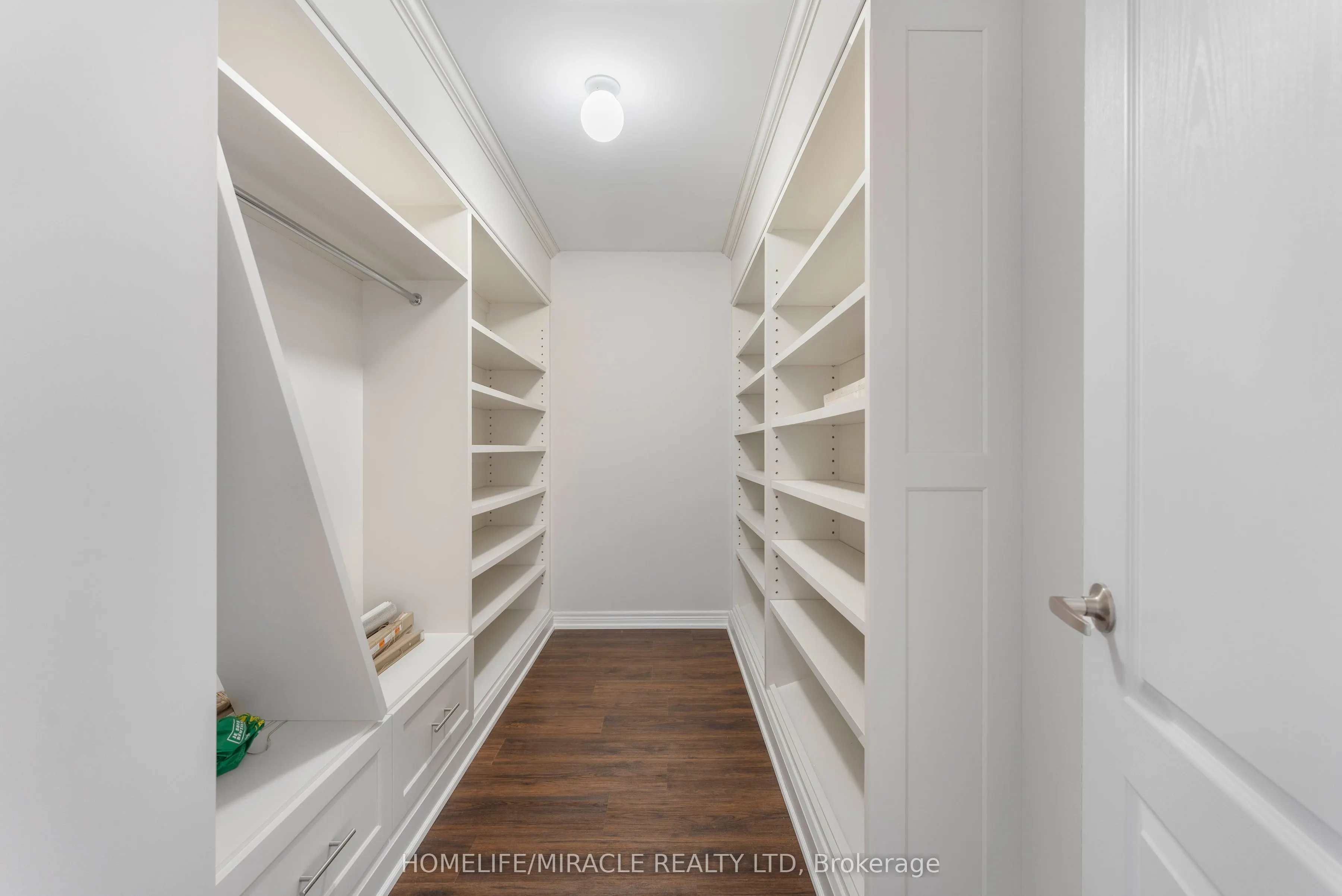 54 Truax Street