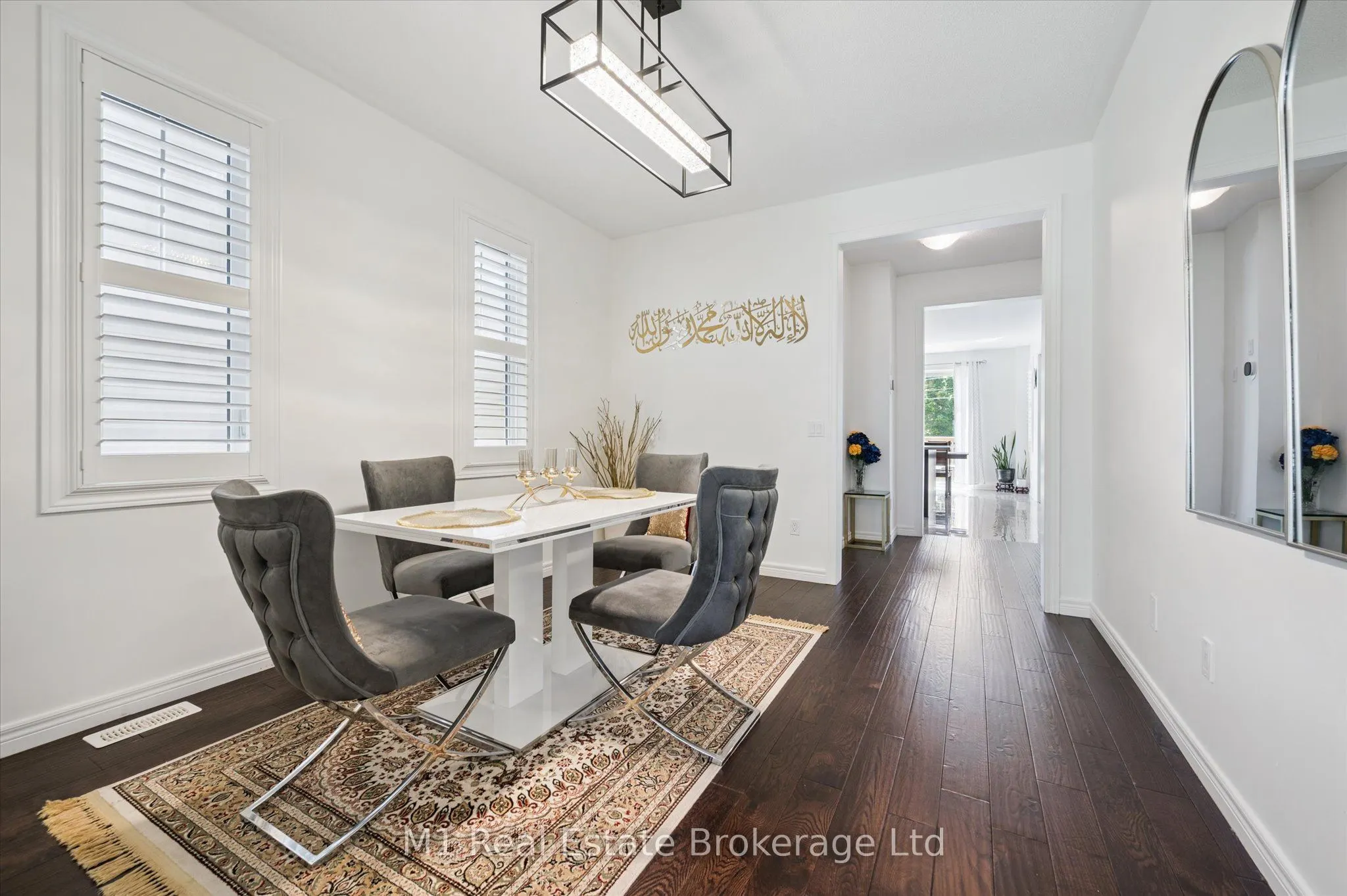 19 Findlay Way