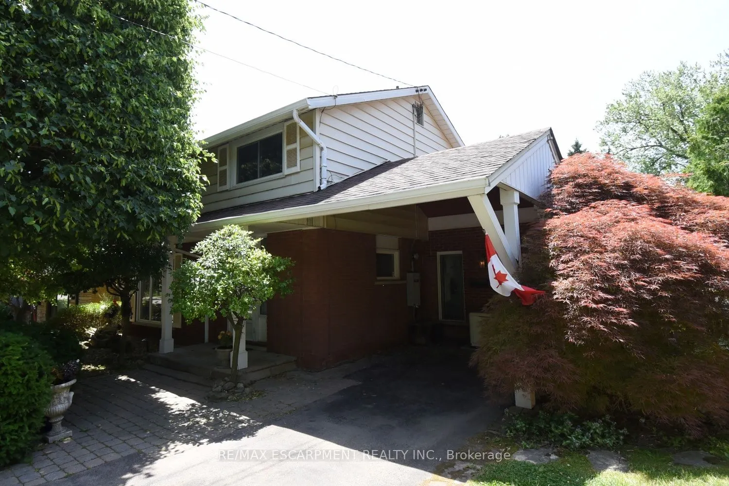 665 Bendamere Avenue